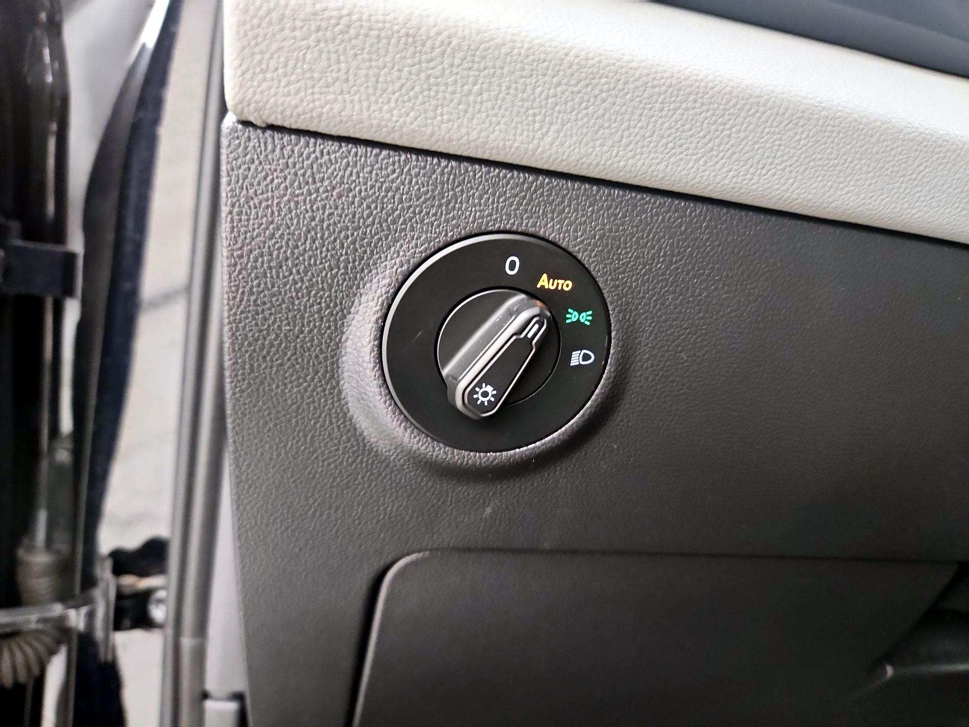 Thumbnail: 2023 Volkswagen Taos - 13