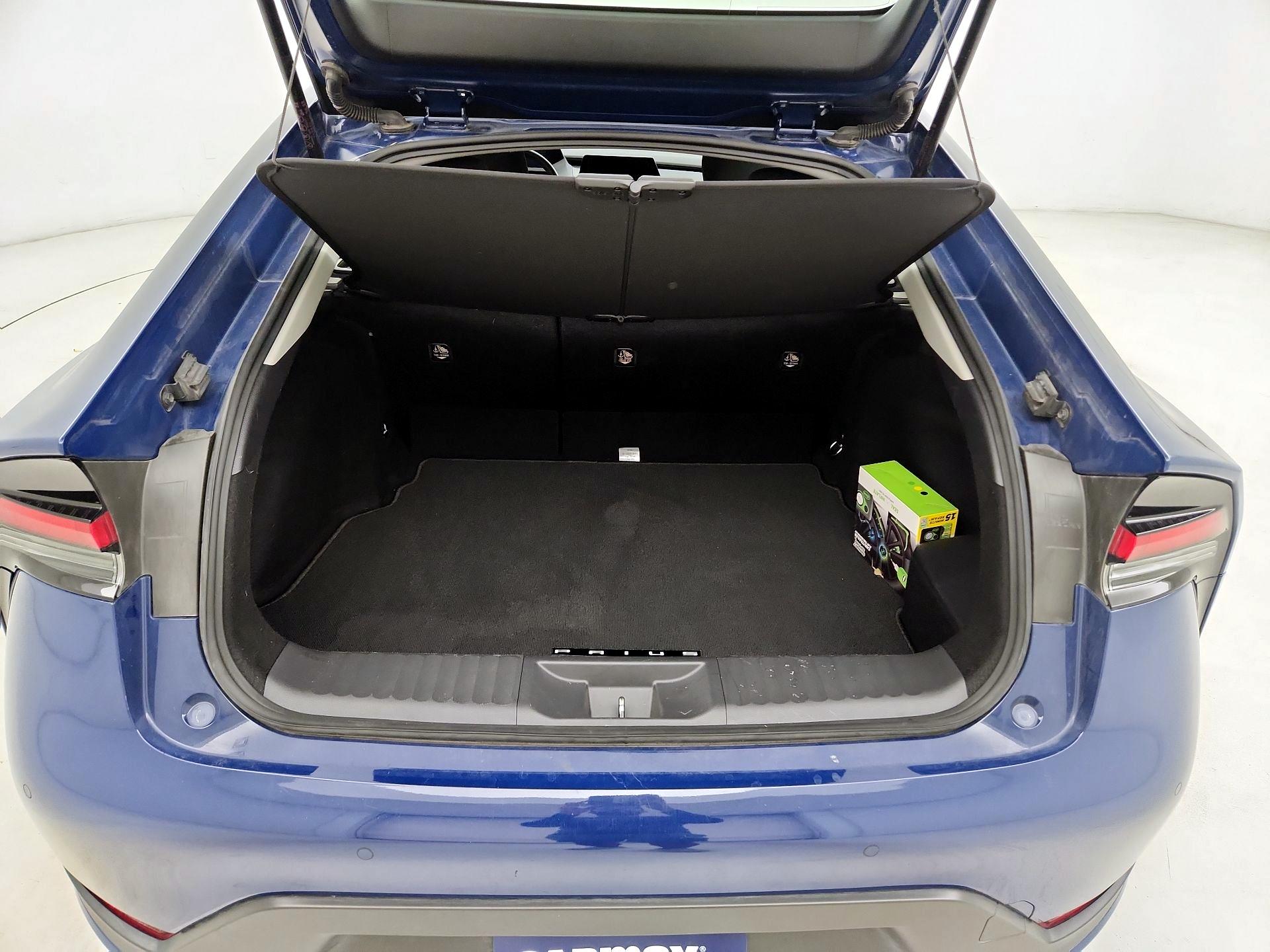 Thumbnail: 2024 Toyota Prius - 18