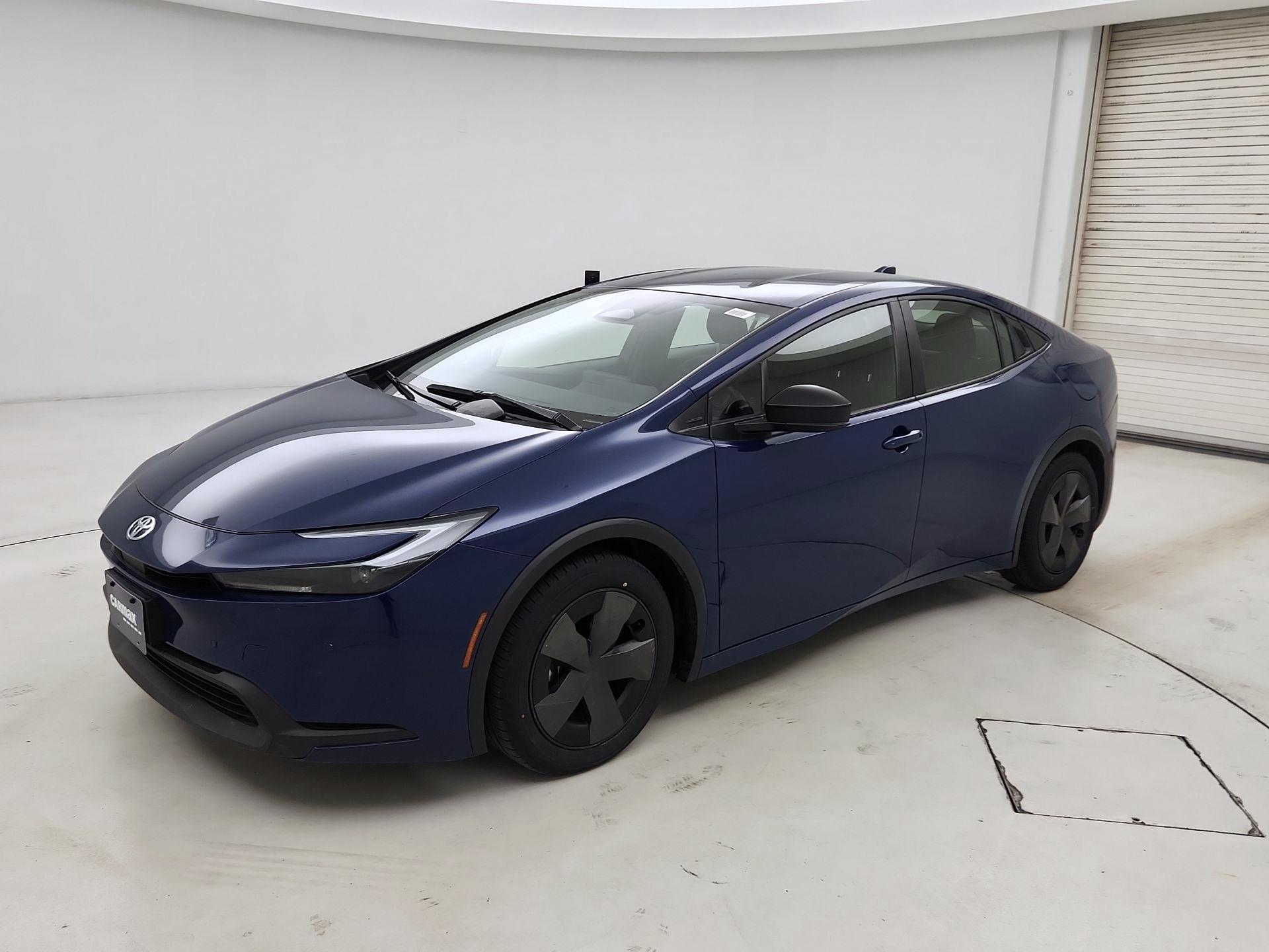 Thumbnail: 2024 Toyota Prius - 3