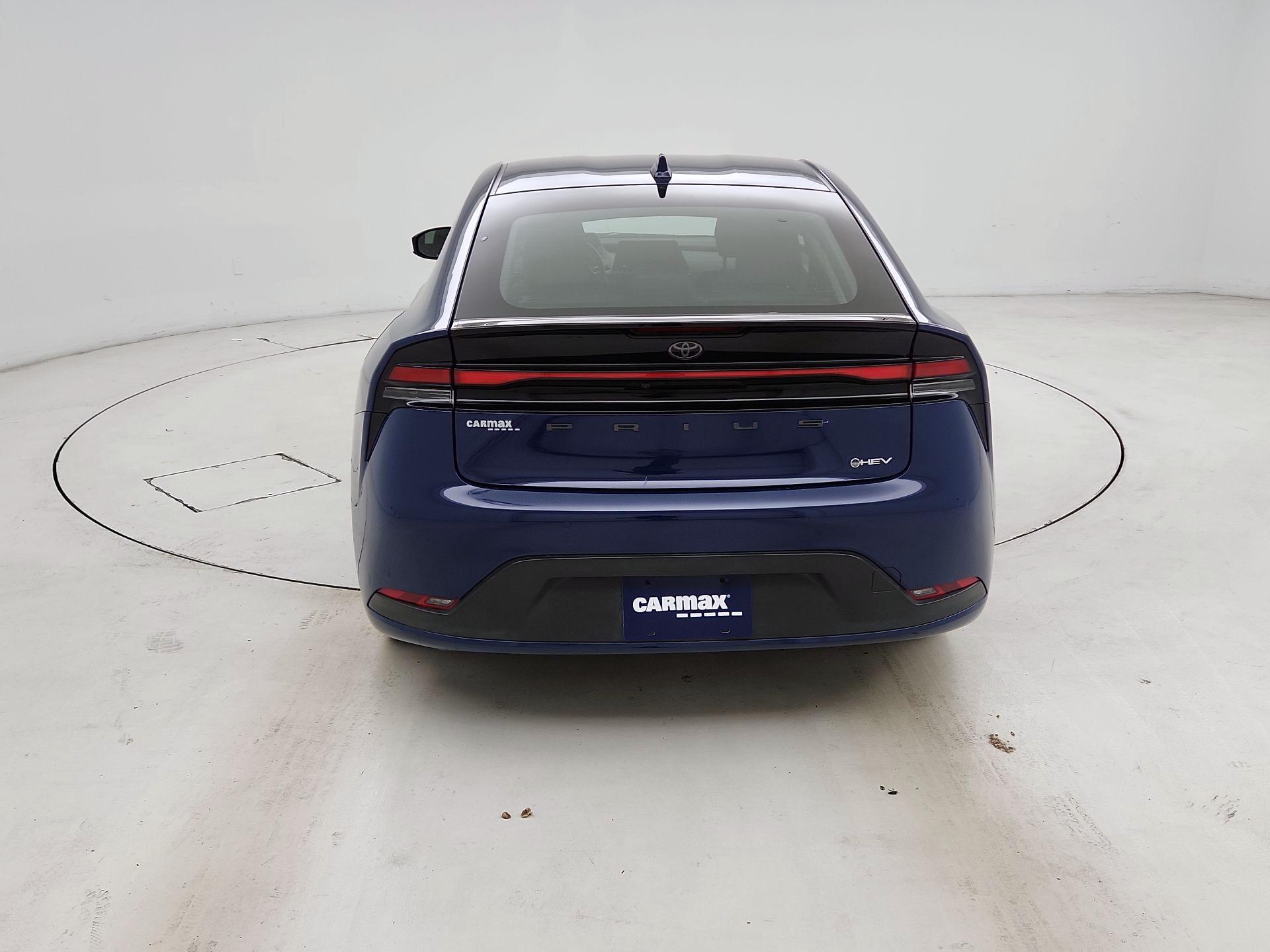 Thumbnail: 2024 Toyota Prius - 6