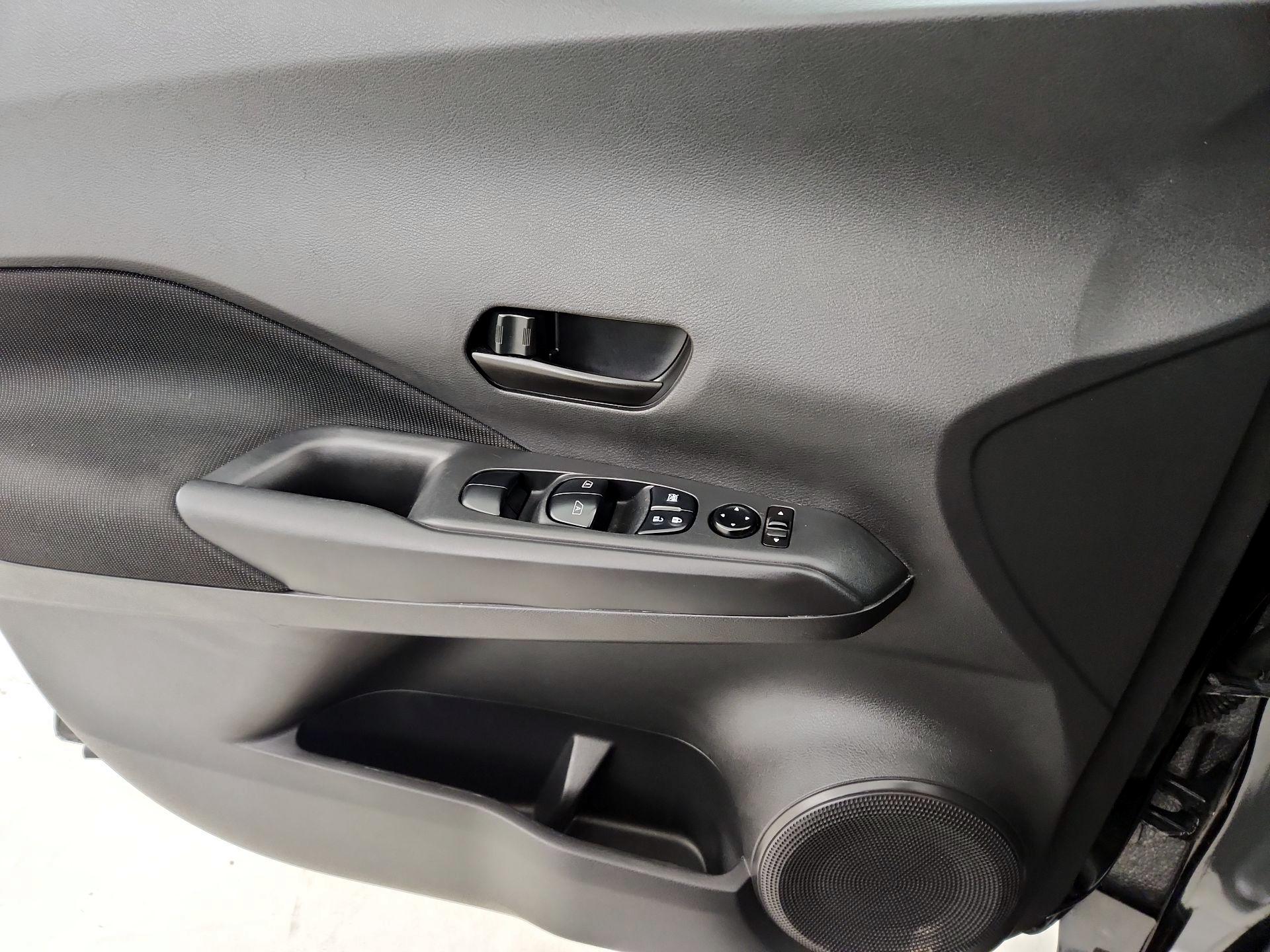 Thumbnail: 2024 Nissan Kicks - 12