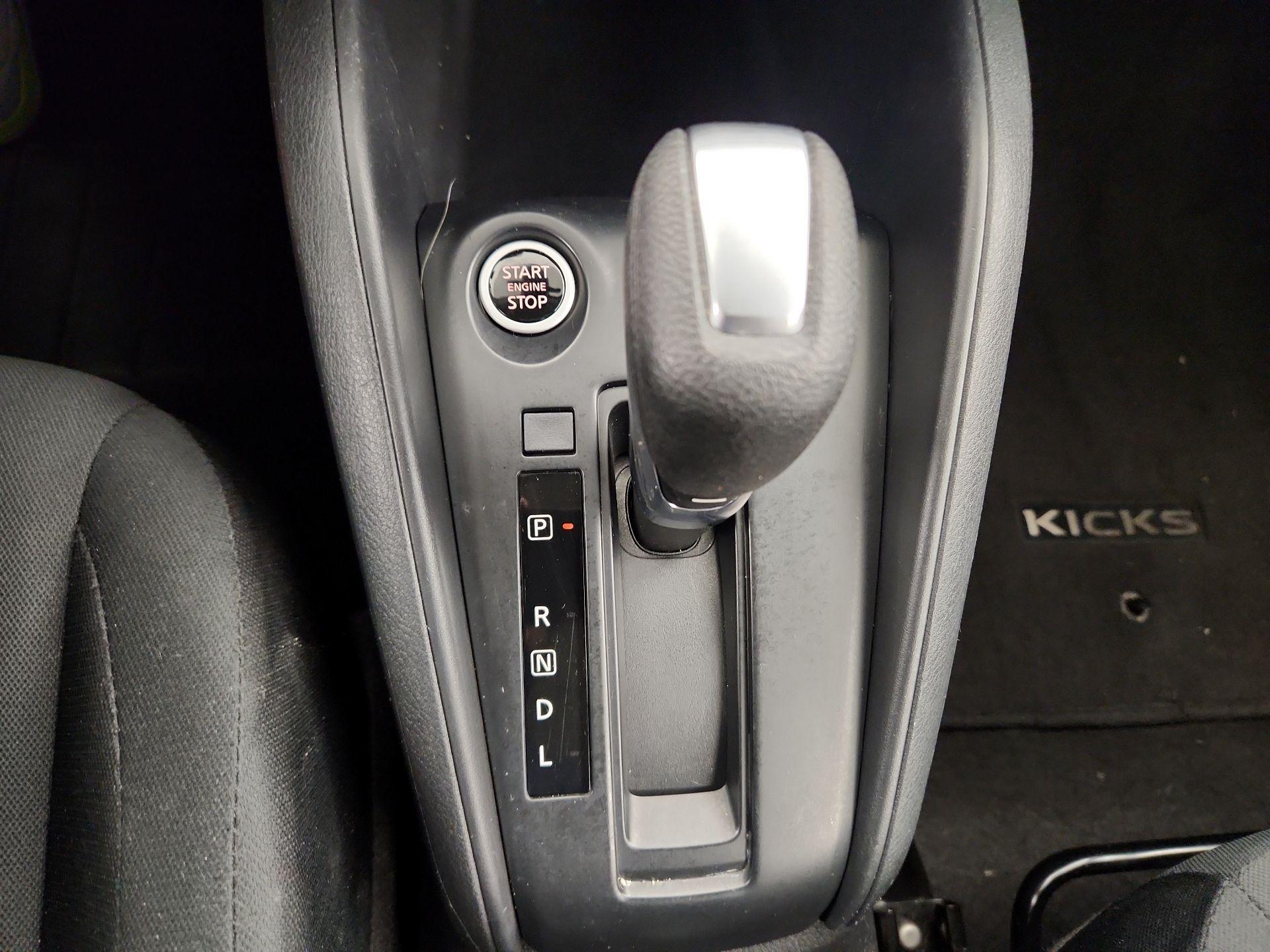 Thumbnail: 2024 Nissan Kicks - 17