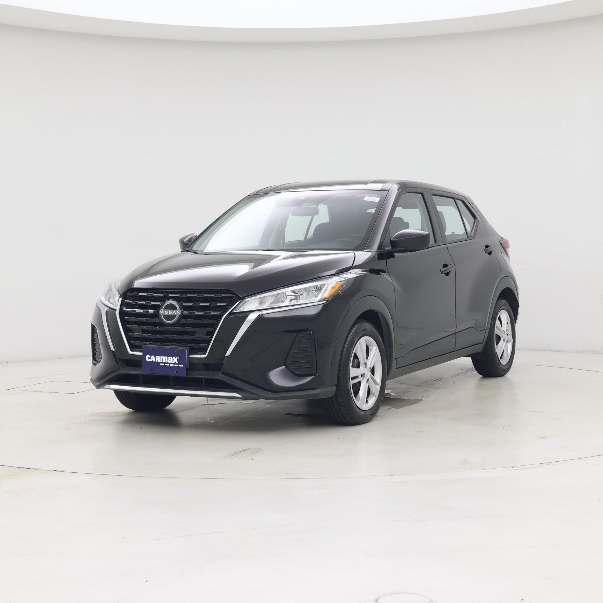 Thumbnail: 2024 Nissan Kicks - 4