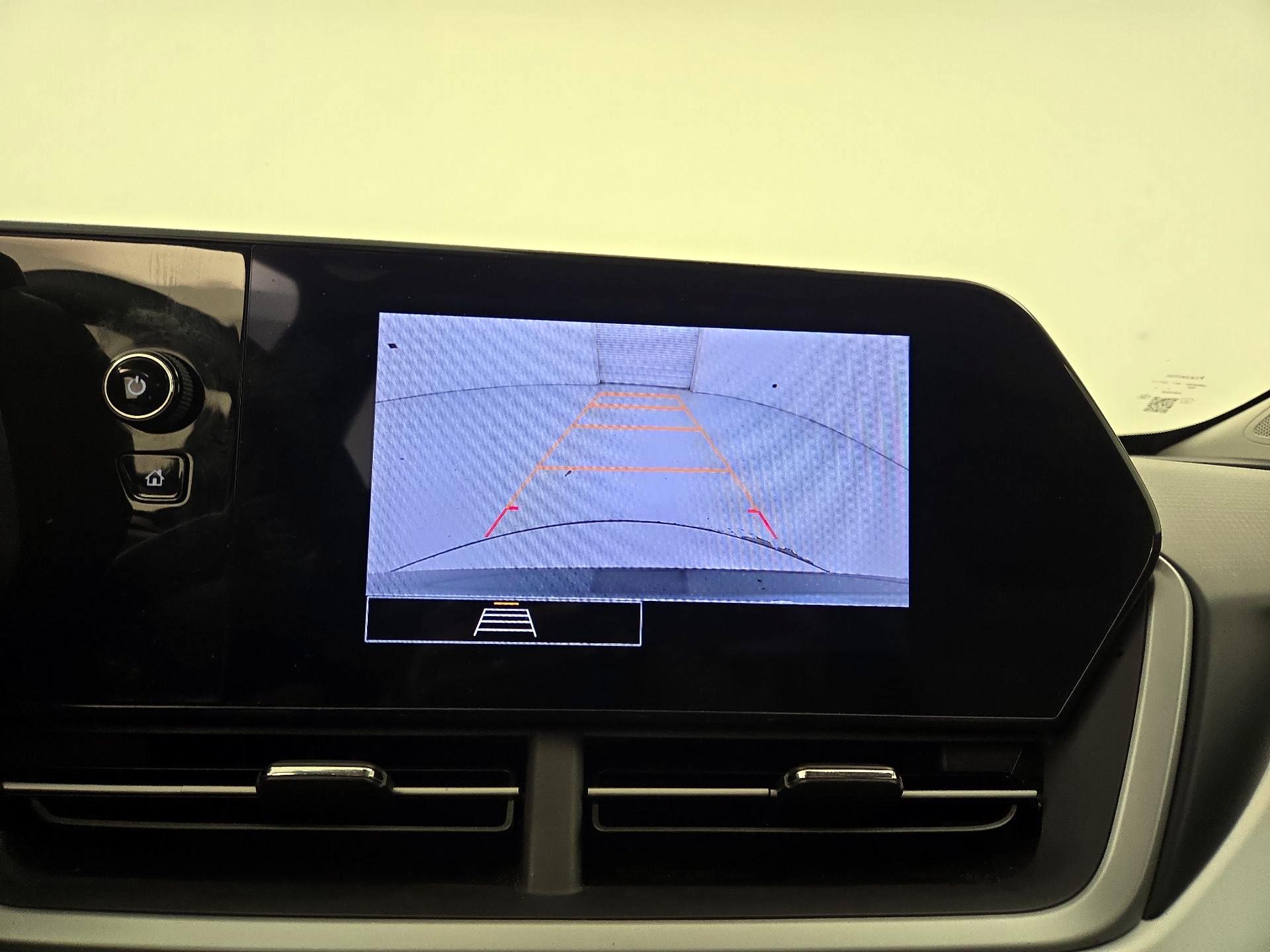 Thumbnail: 2024 Chevrolet Trax - 14