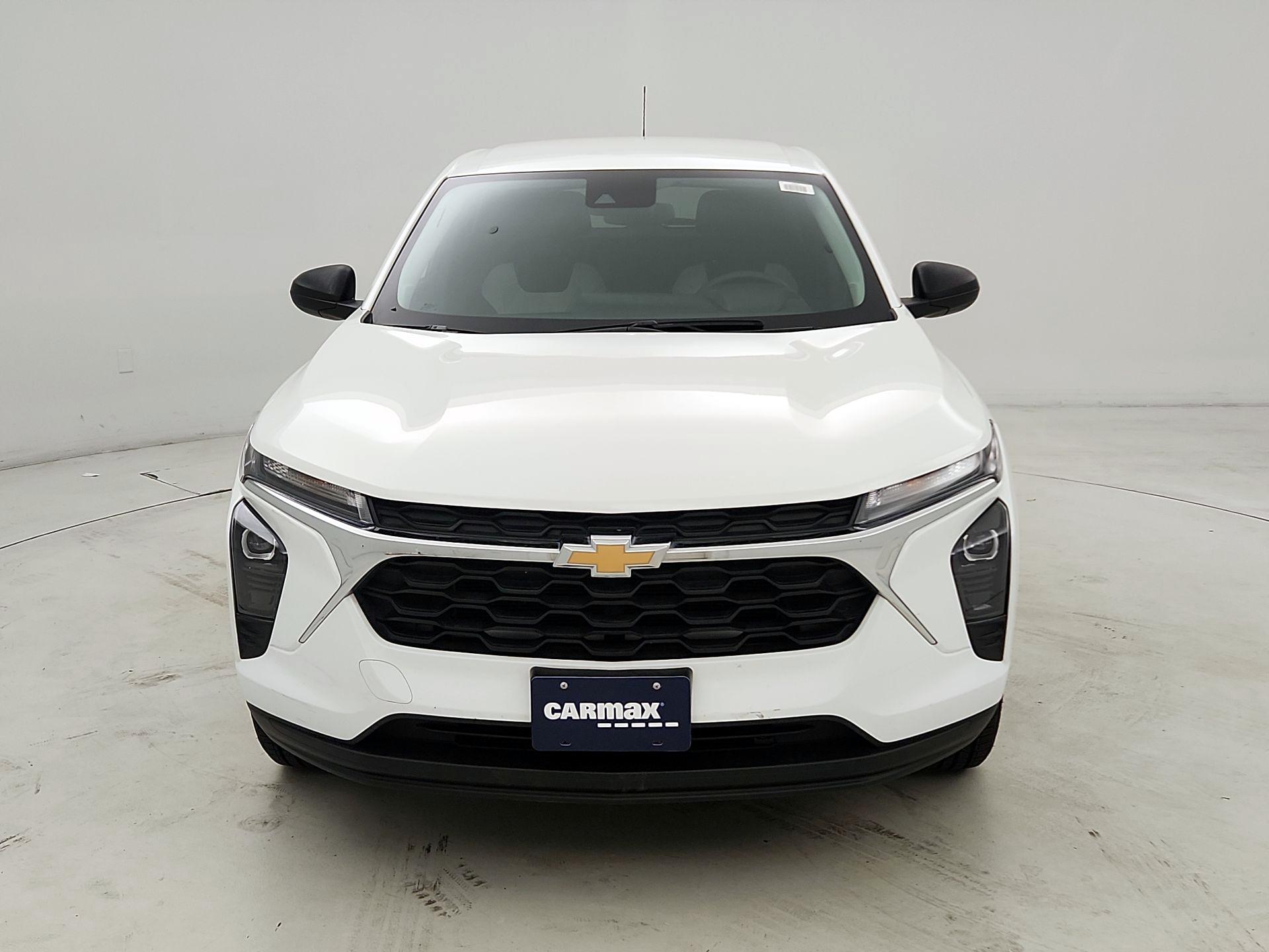 Thumbnail: 2024 Chevrolet Trax - 2