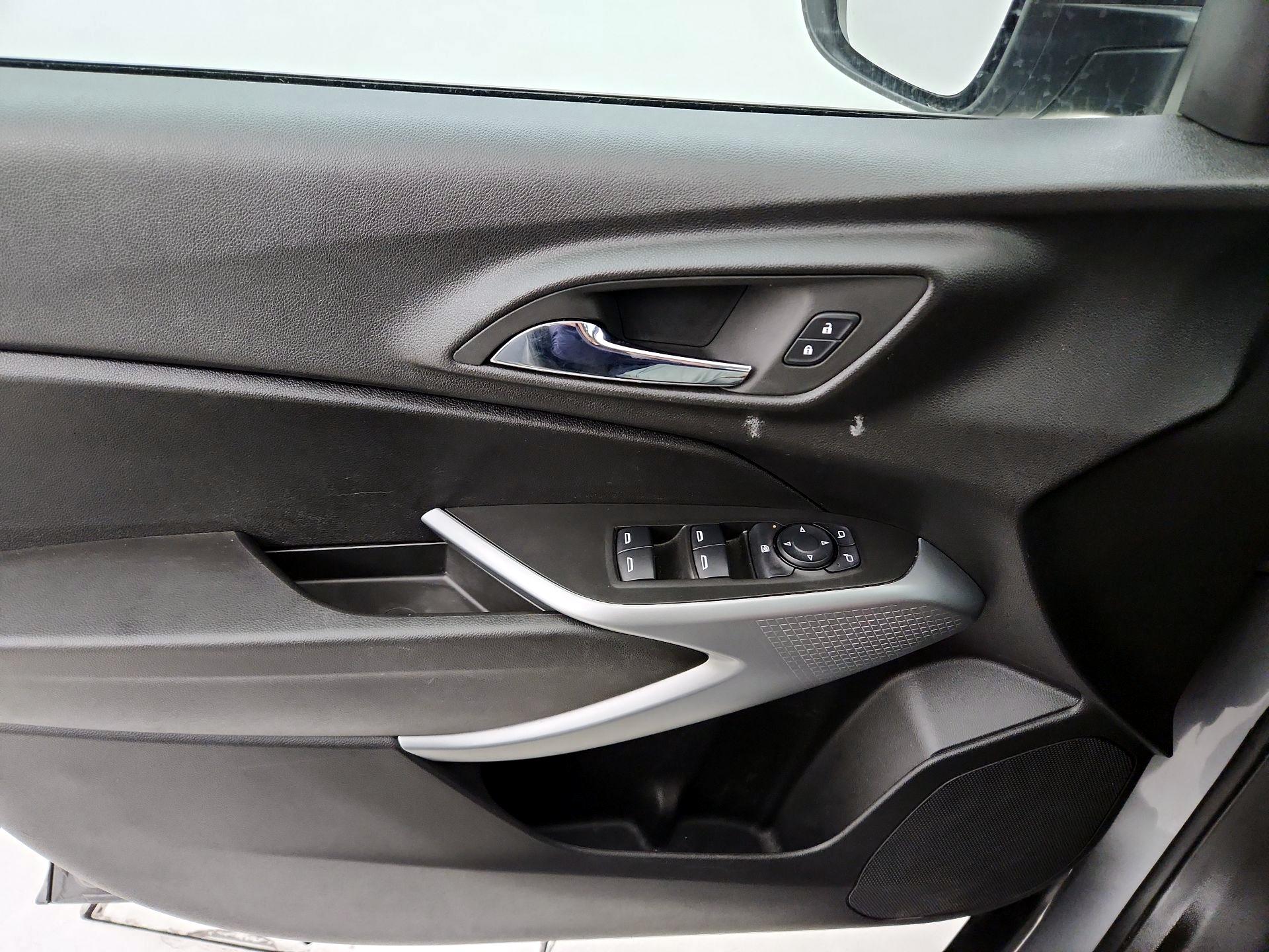 Thumbnail: 2024 Chevrolet Trax - 10