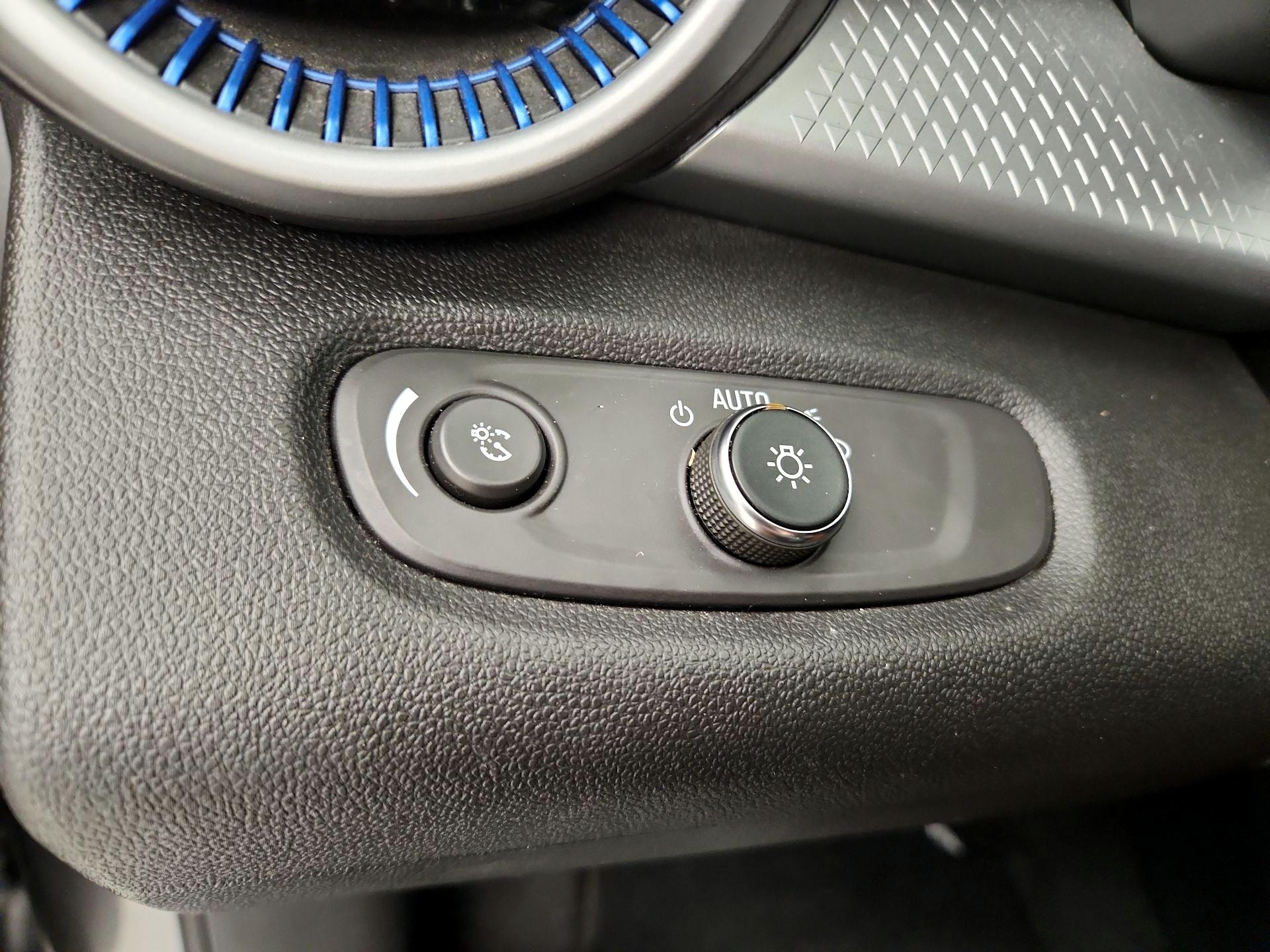 Thumbnail: 2024 Chevrolet Trax - 11