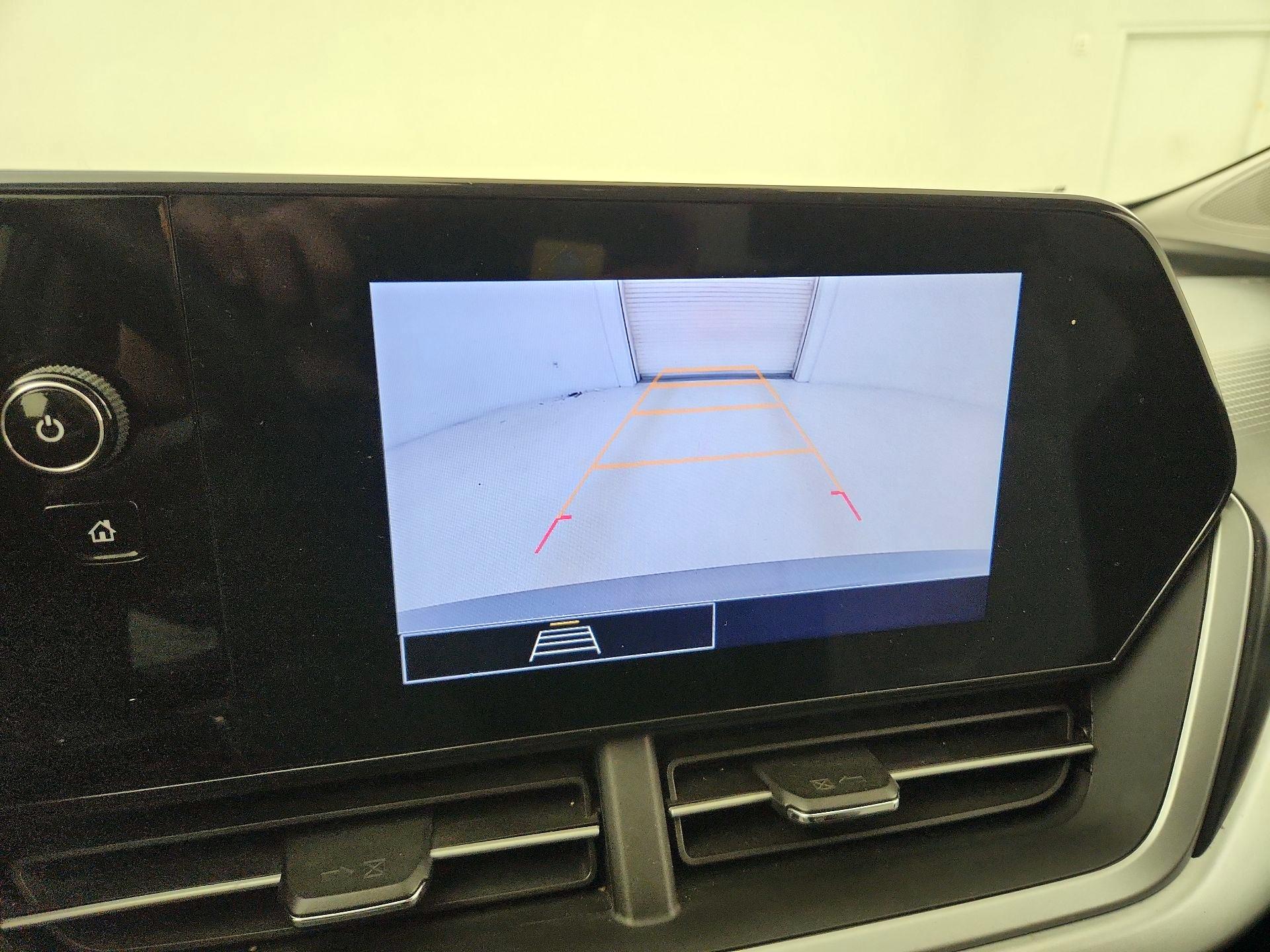 Thumbnail: 2024 Chevrolet Trax - 12