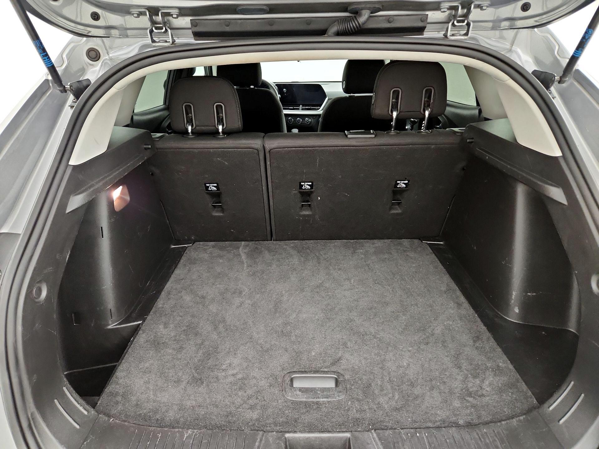 Thumbnail: 2024 Chevrolet Trax - 18