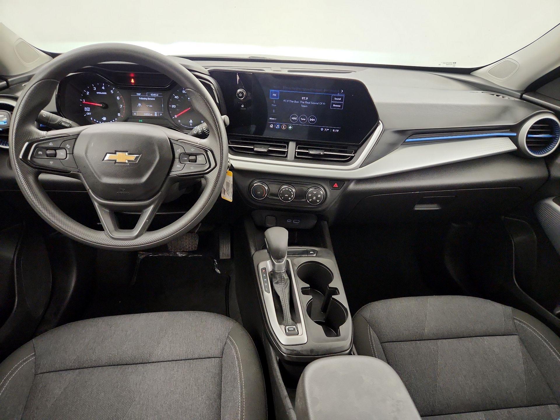 Thumbnail: 2024 Chevrolet Trax - 8