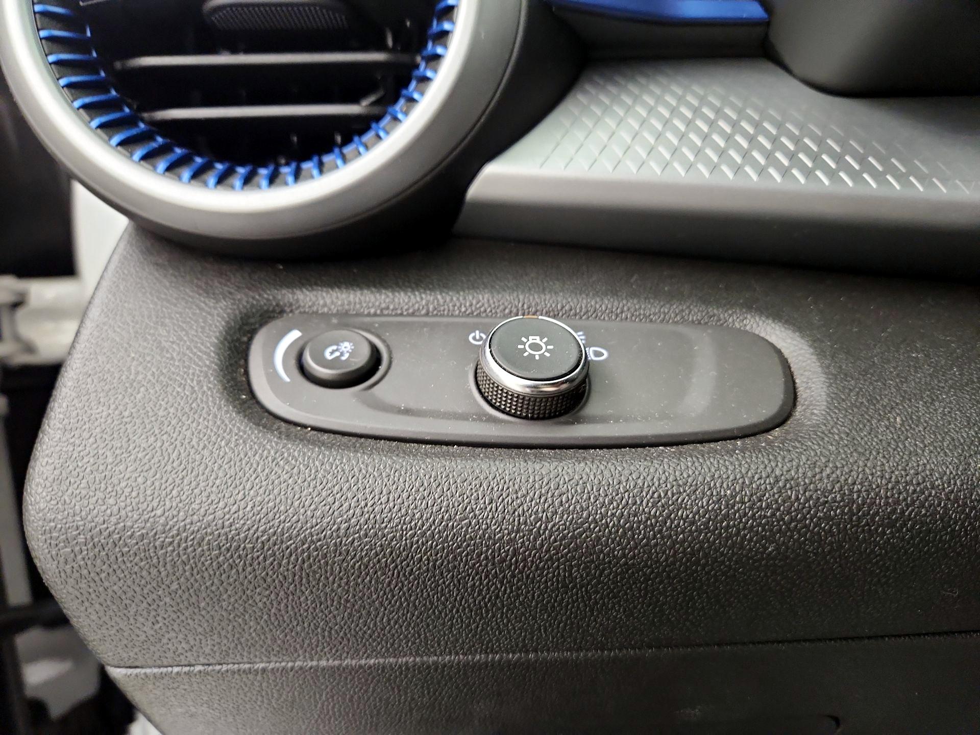 Thumbnail: 2024 Chevrolet Trax - 13