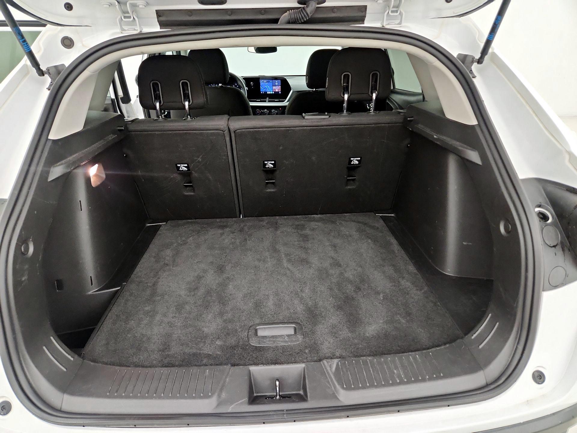 Thumbnail: 2024 Chevrolet Trax - 20