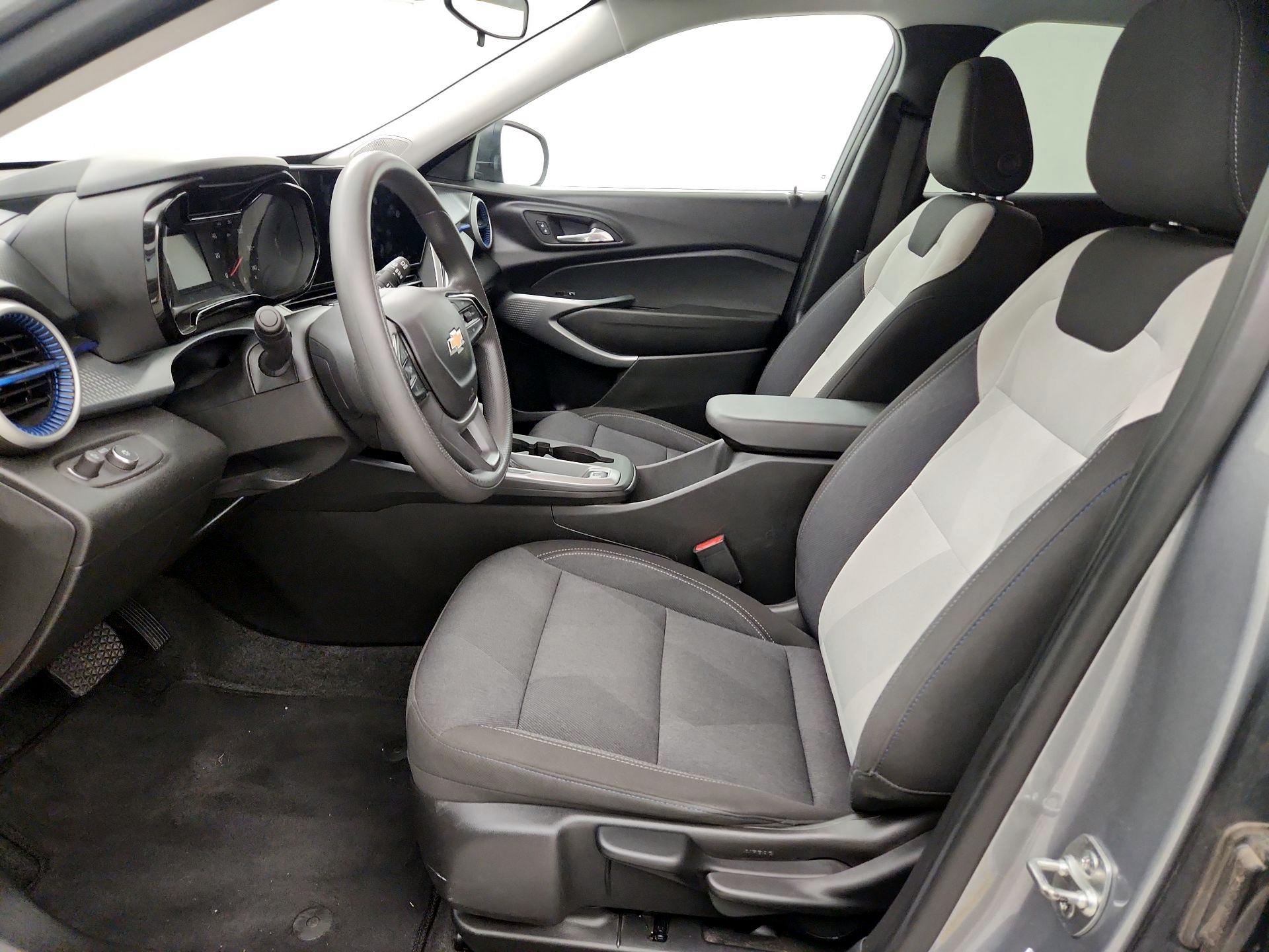 Thumbnail: 2024 Chevrolet Trax - 11