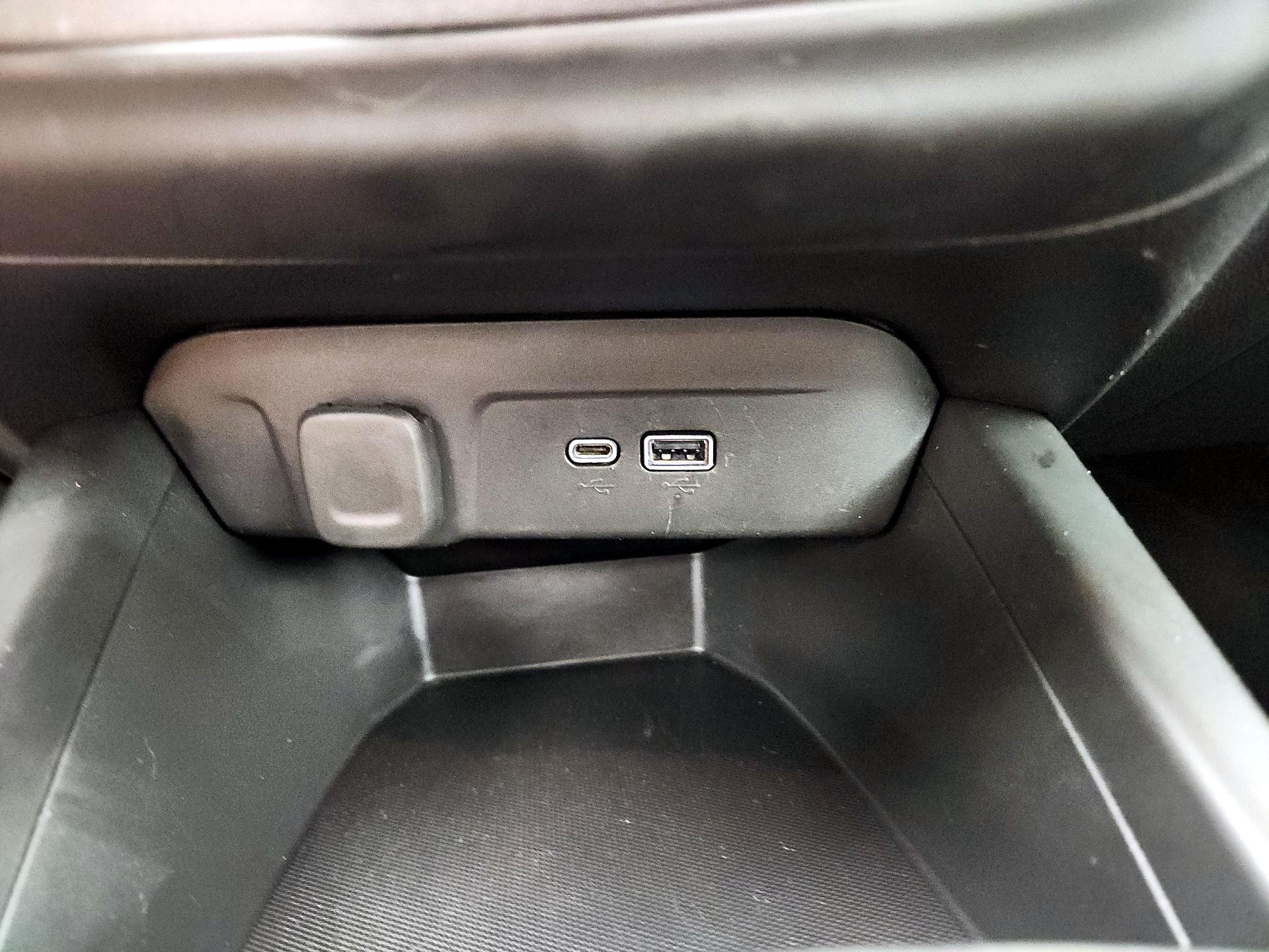 Thumbnail: 2024 Chevrolet Trax - 18