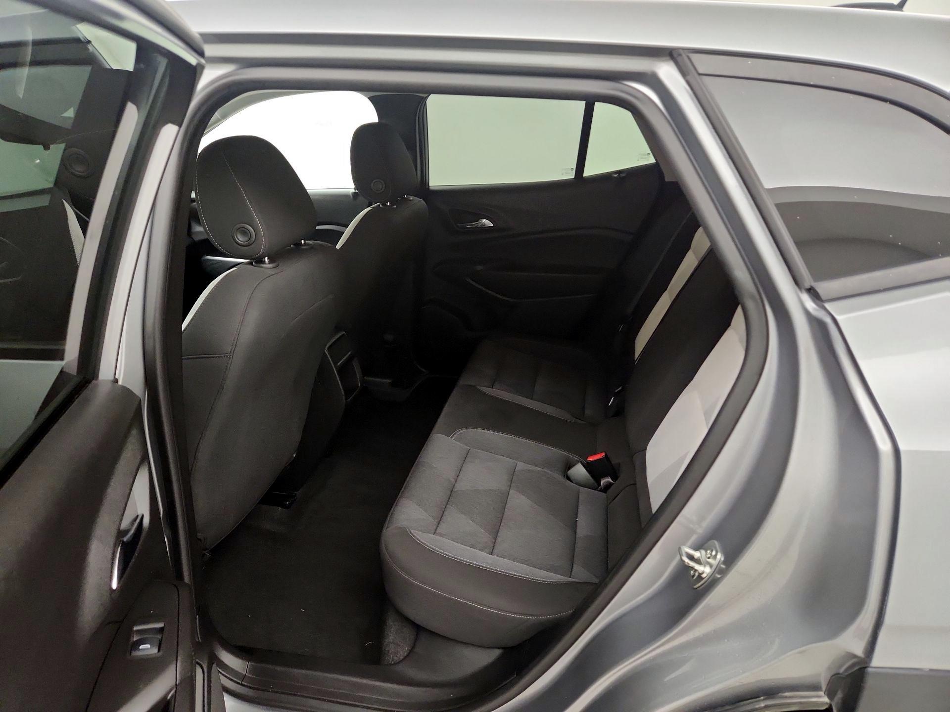 Thumbnail: 2024 Chevrolet Trax - 19