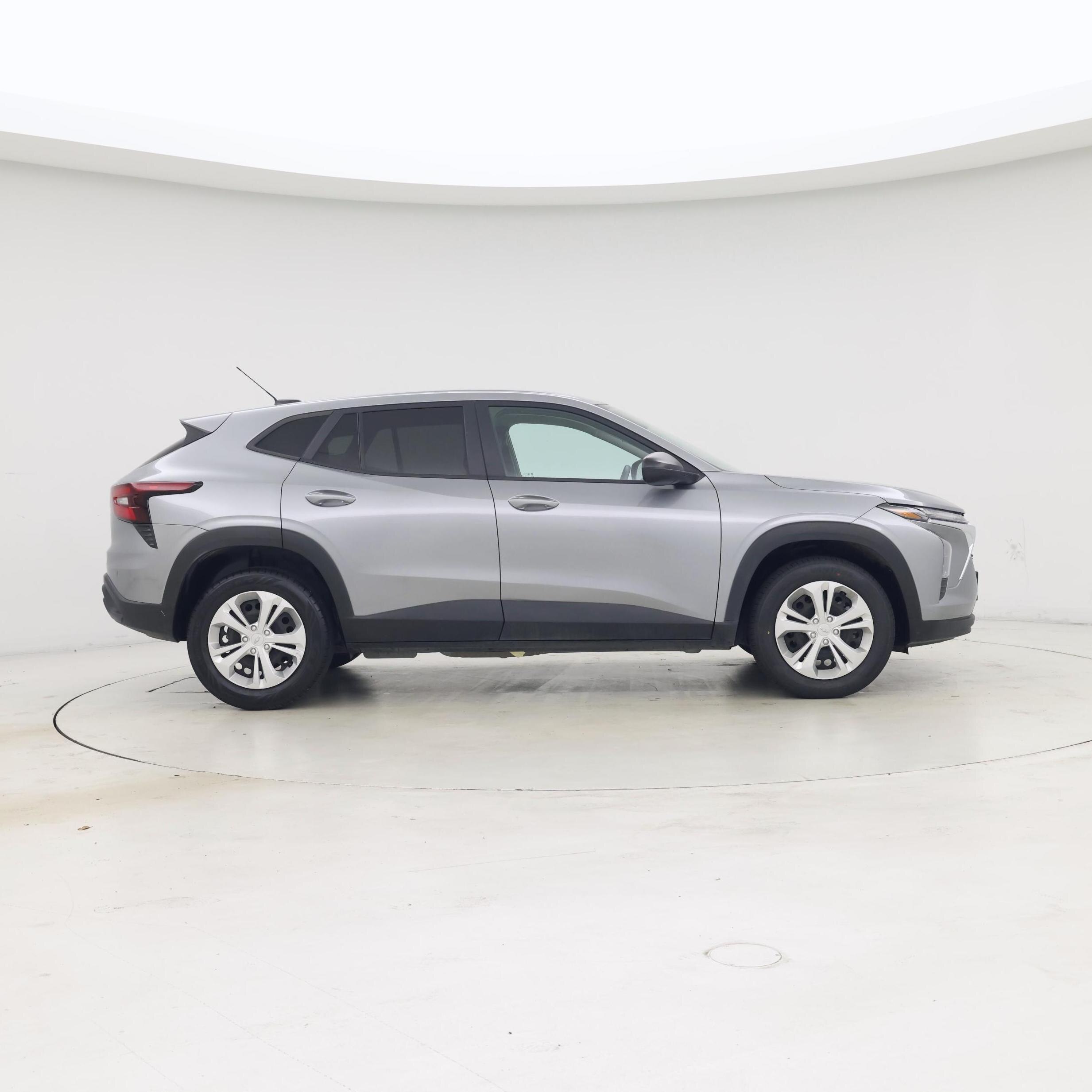 Thumbnail: 2024 Chevrolet Trax - 7