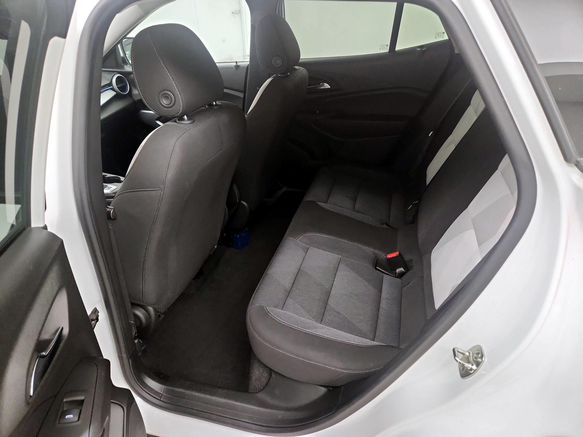 Thumbnail: 2024 Chevrolet Trax - 19