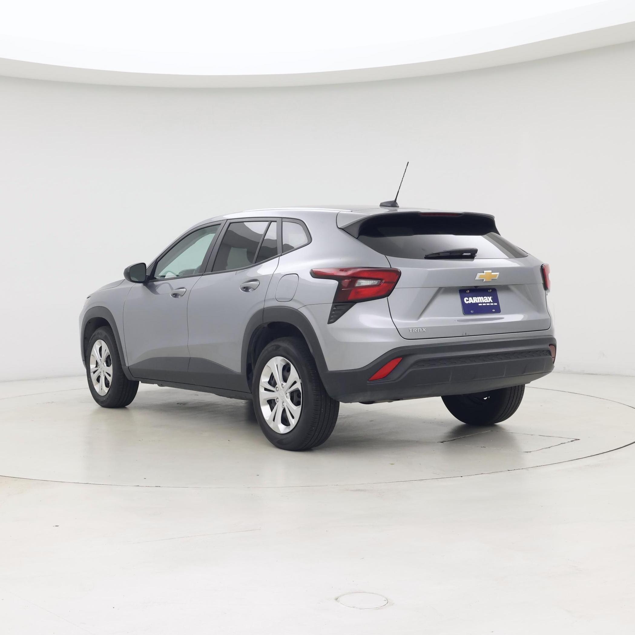 Thumbnail: 2024 Chevrolet Trax - 2