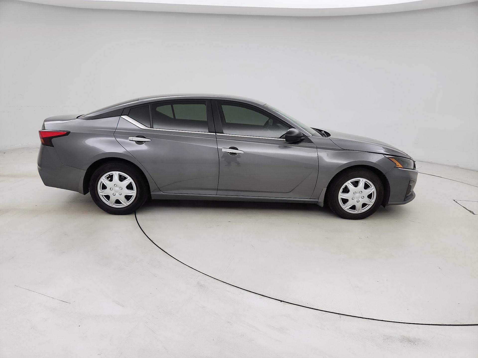 Thumbnail: 2024 Nissan Altima - 4