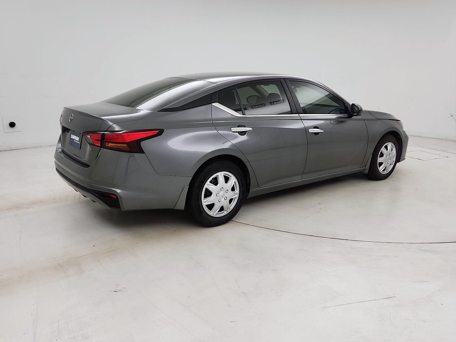Thumbnail: 2024 Nissan Altima - 5