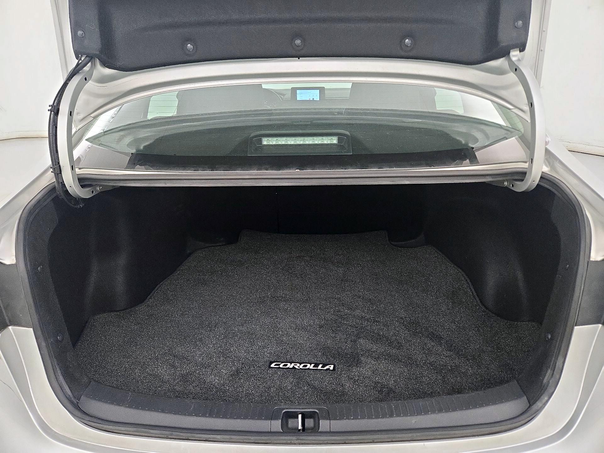 Thumbnail: 2024 Toyota Corolla - 18