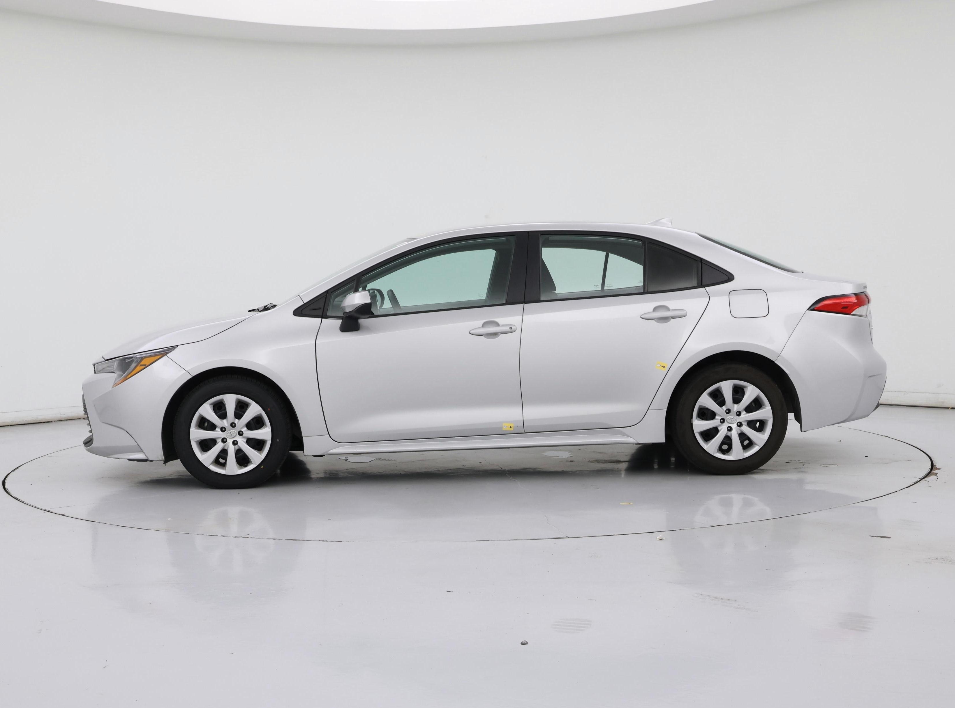 Thumbnail: 2024 Toyota Corolla - 3