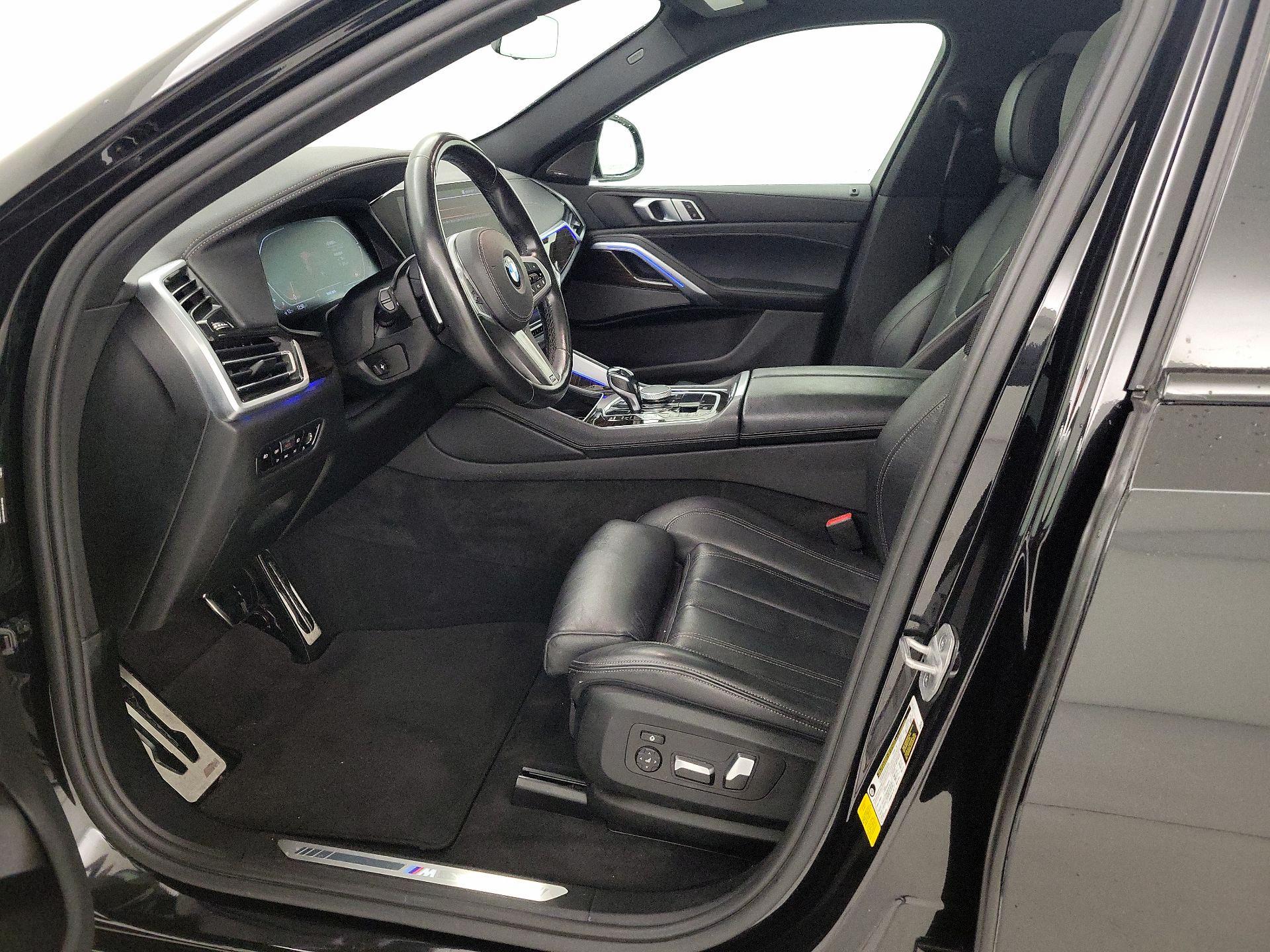 Thumbnail: 2021 BMW X6 - 11