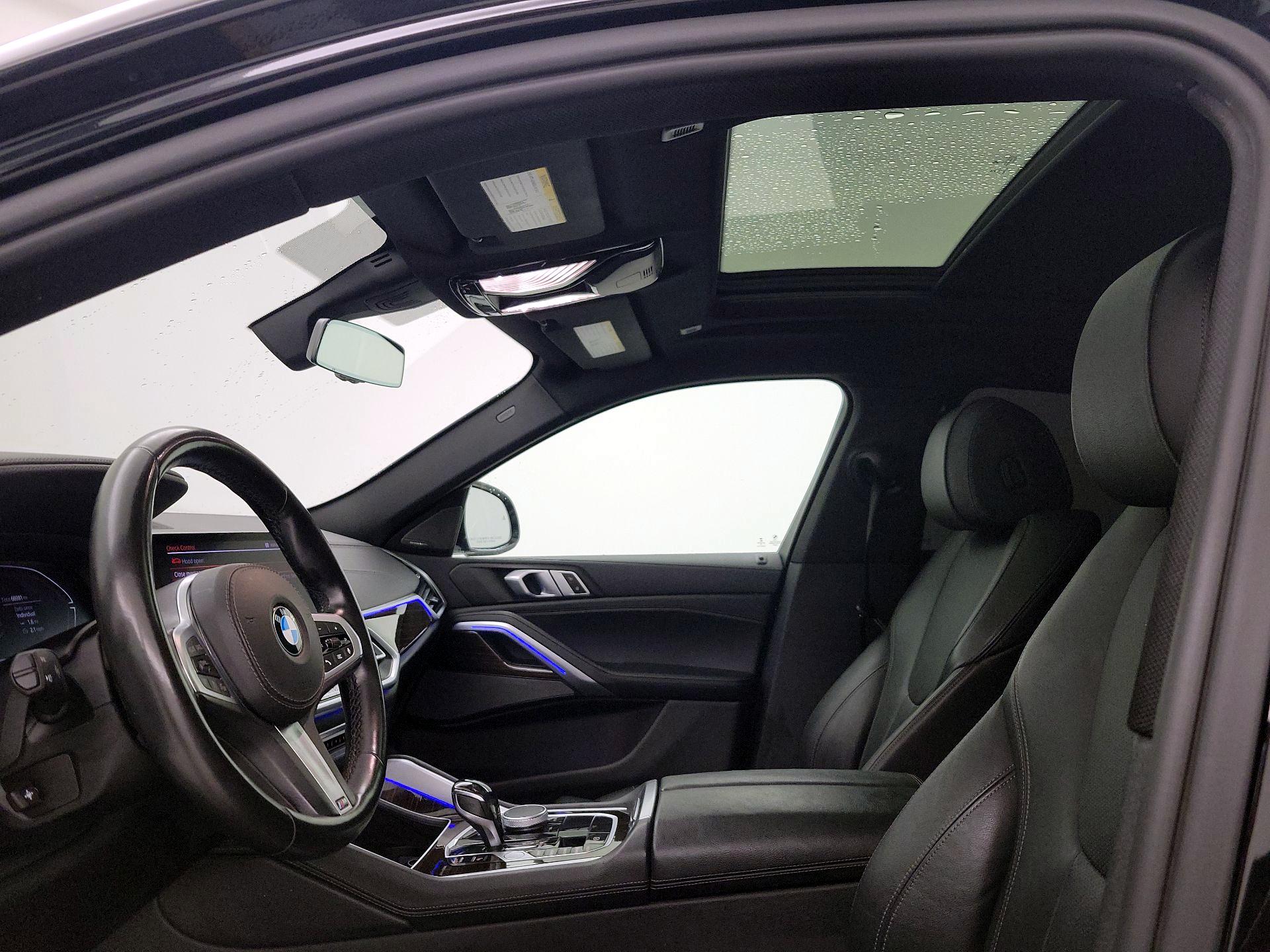 Thumbnail: 2021 BMW X6 - 18