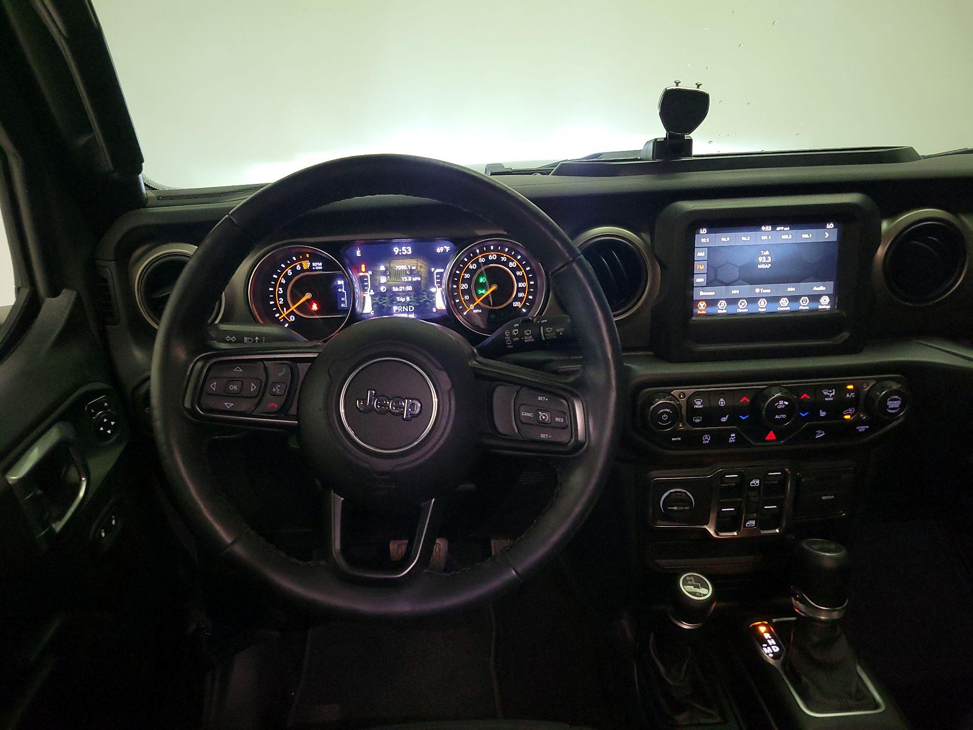 Thumbnail: 2021 Jeep Wrangler - 10