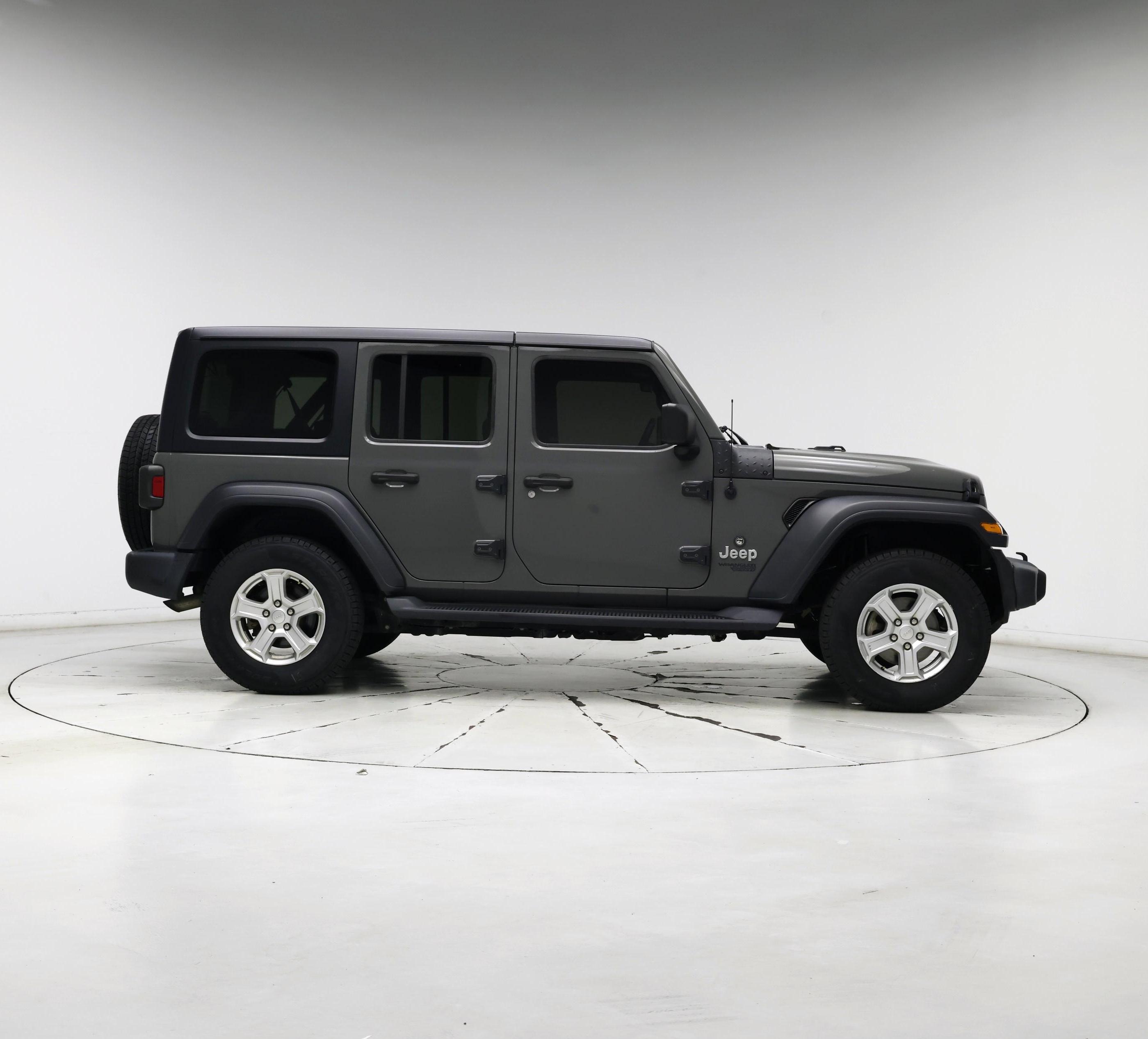 Thumbnail: 2021 Jeep Wrangler - 7
