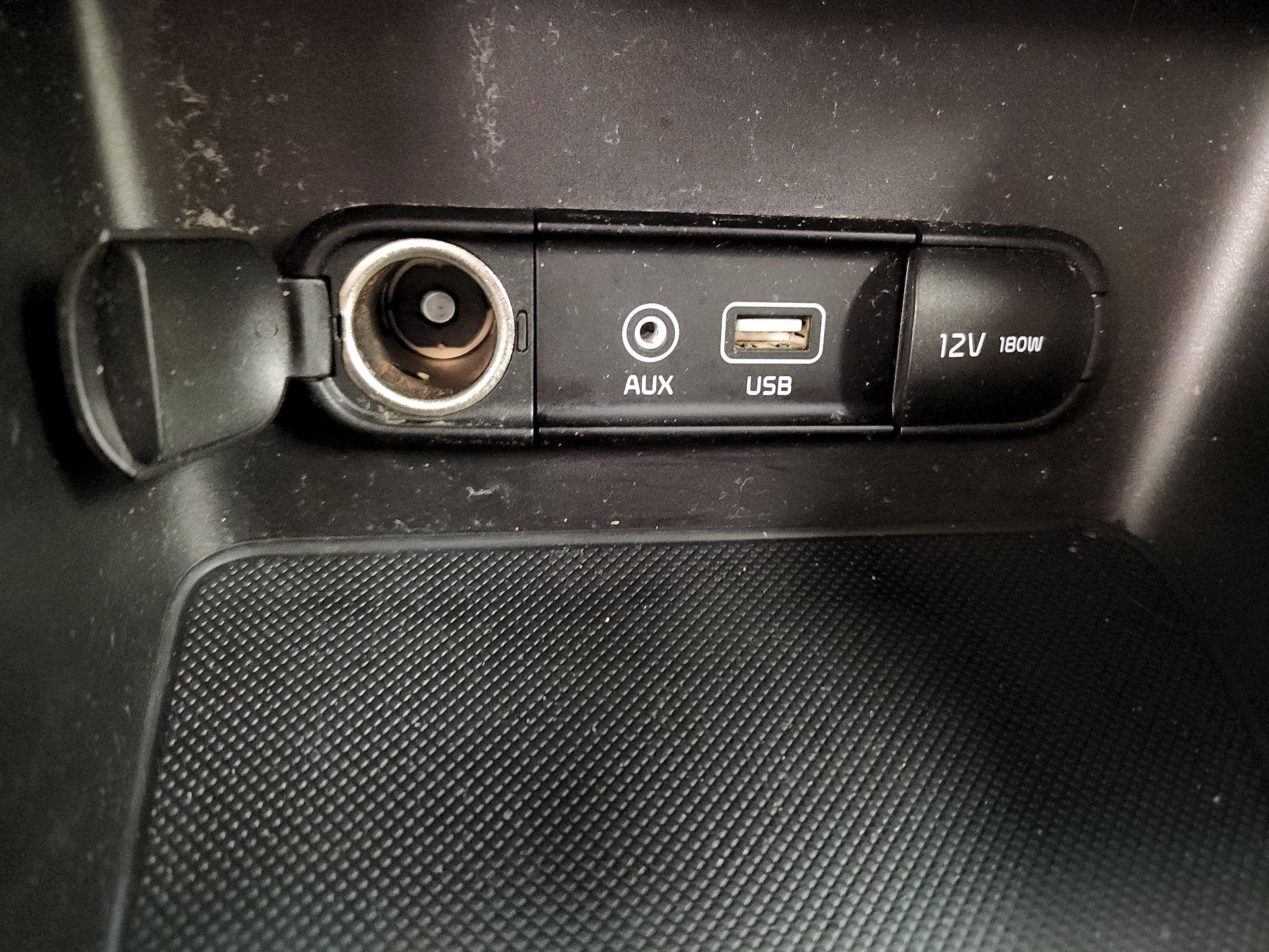 Thumbnail: 2019 Kia Sportage - 18