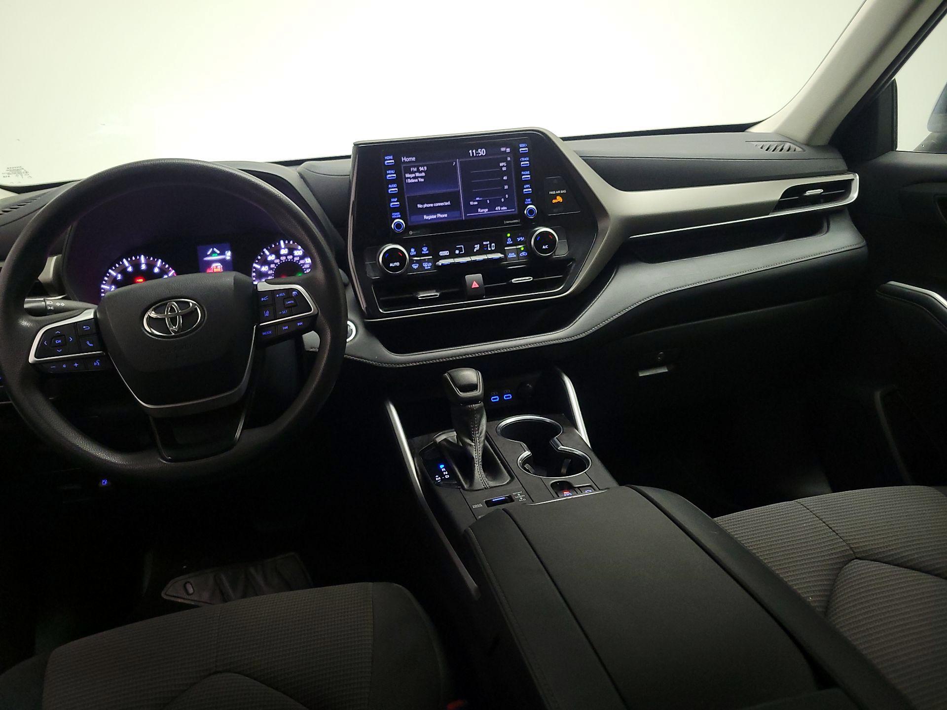 Thumbnail: 2022 Toyota Highlander - 9