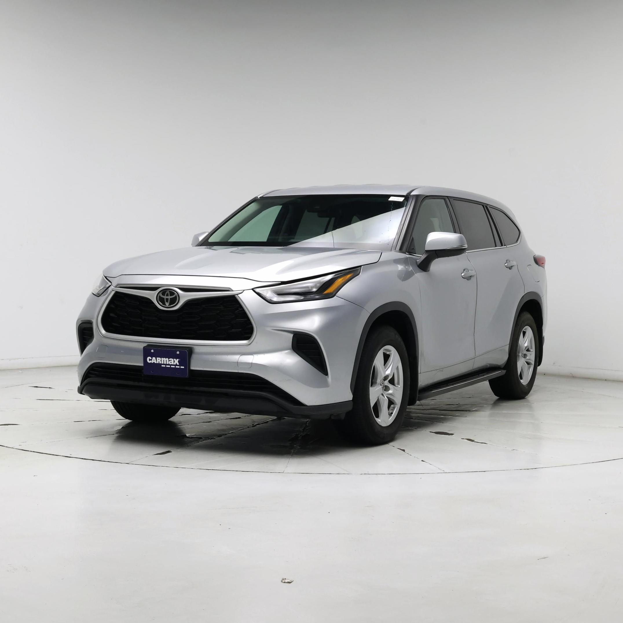 Thumbnail: 2022 Toyota Highlander - 4