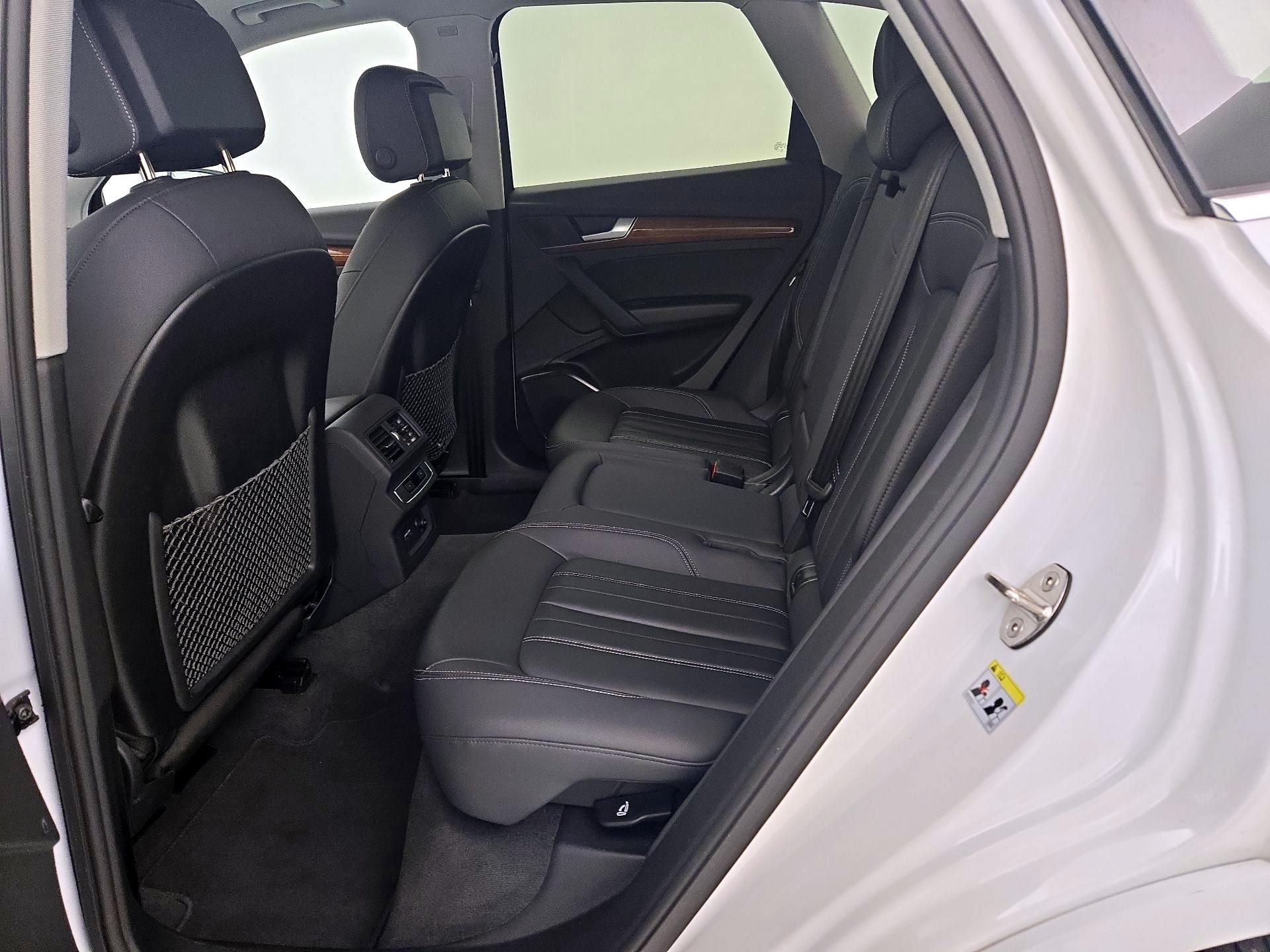 Thumbnail: 2023 Audi Q5 - 20