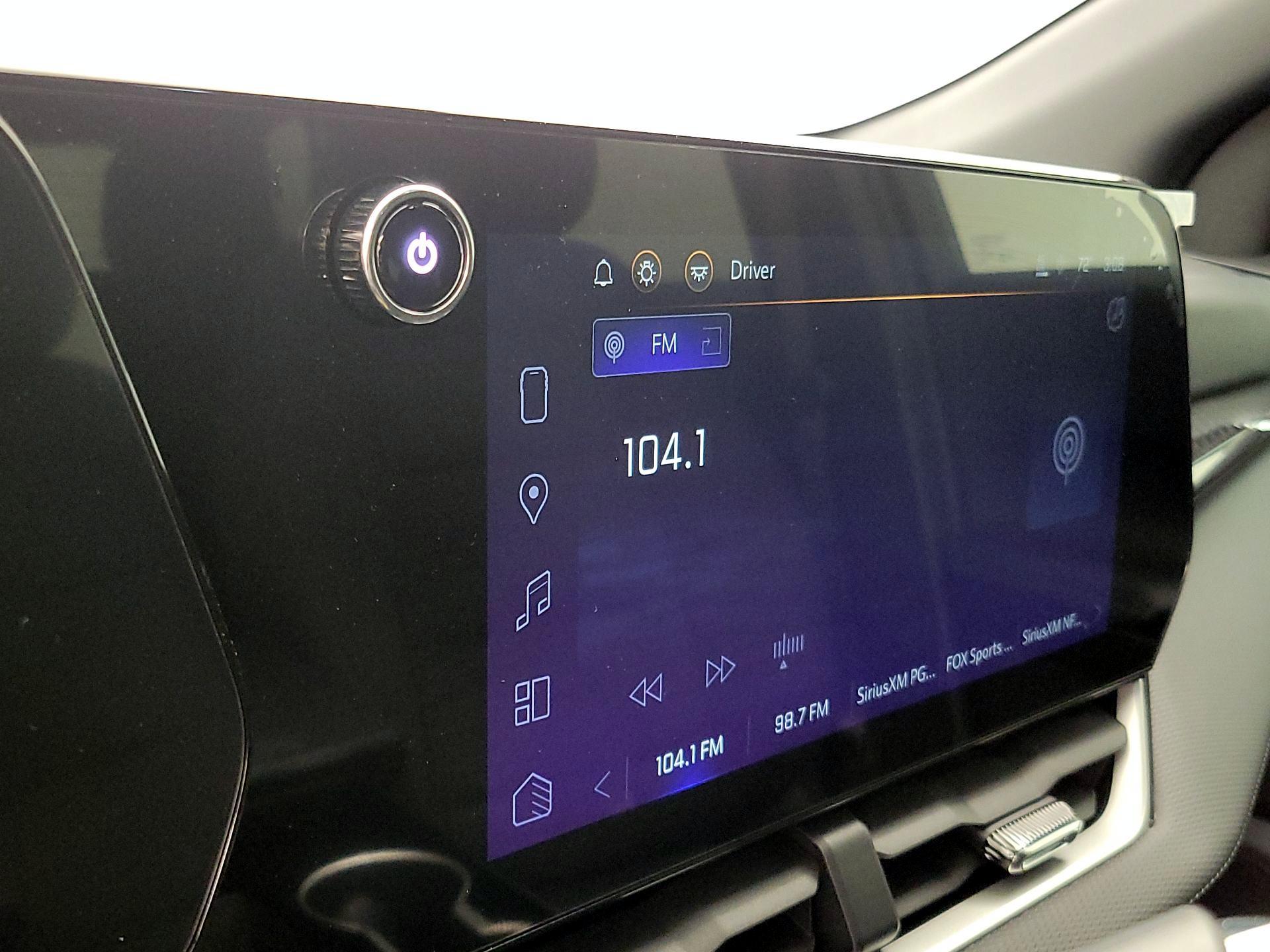 Thumbnail: 2025 Chevrolet Equinox - 16