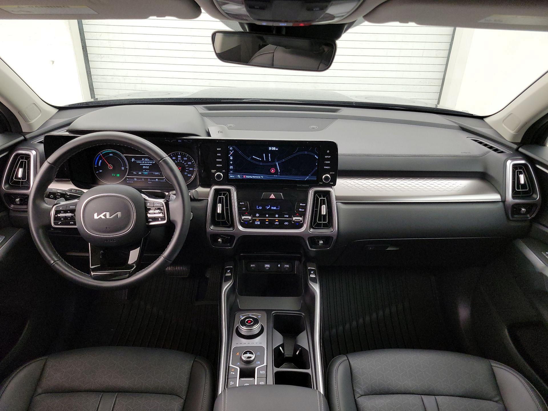 Thumbnail: 2023 Kia Sorento - 9