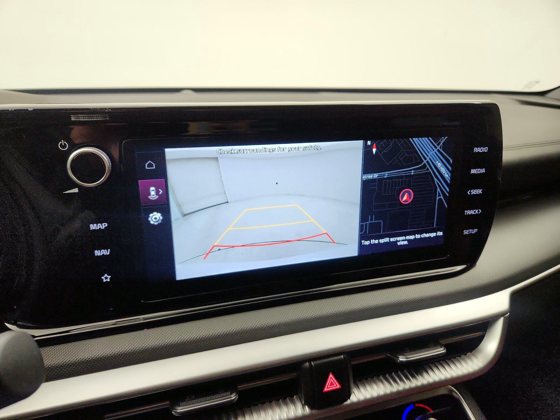 Thumbnail: 2023 Kia K5 - 15