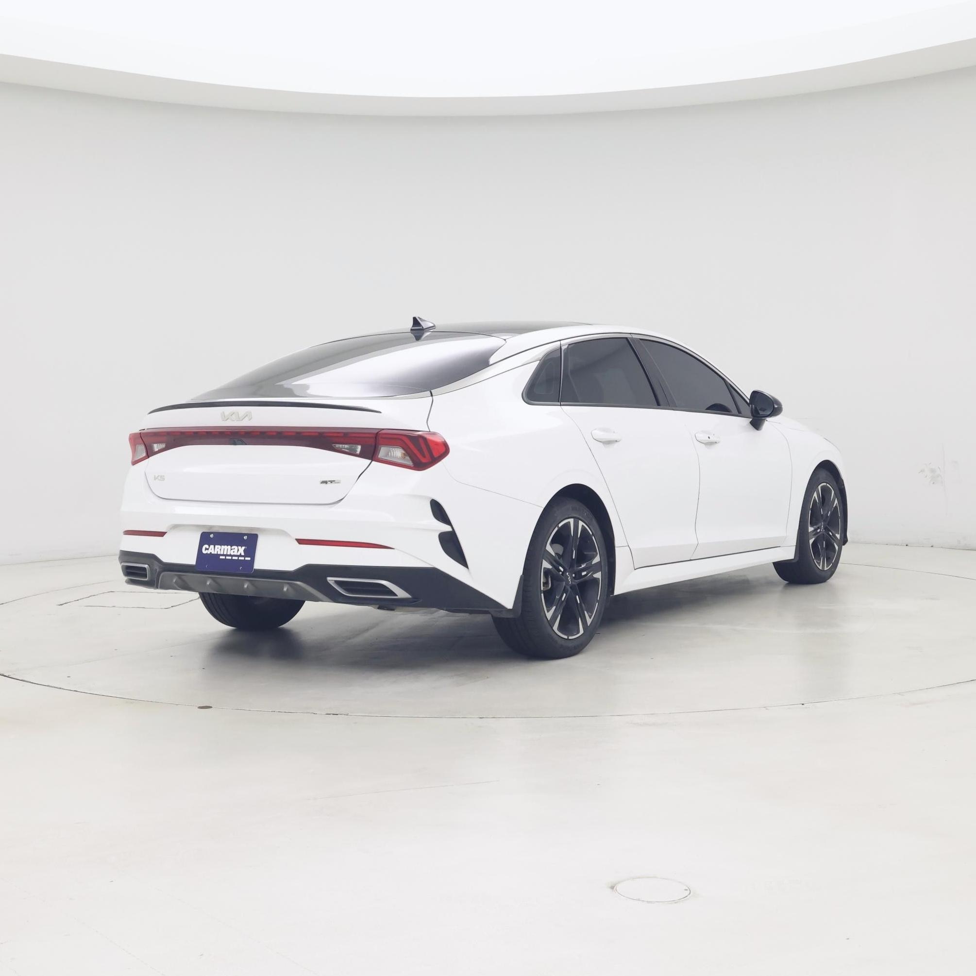 Thumbnail: 2023 Kia K5 - 8