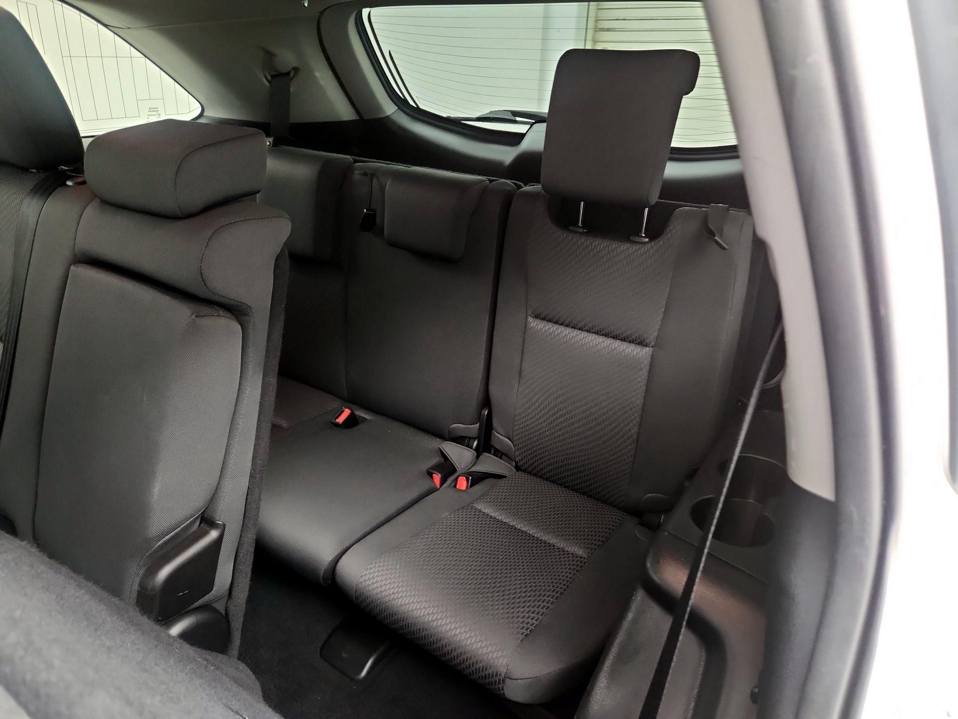 Thumbnail: 2019 Toyota Highlander - 18