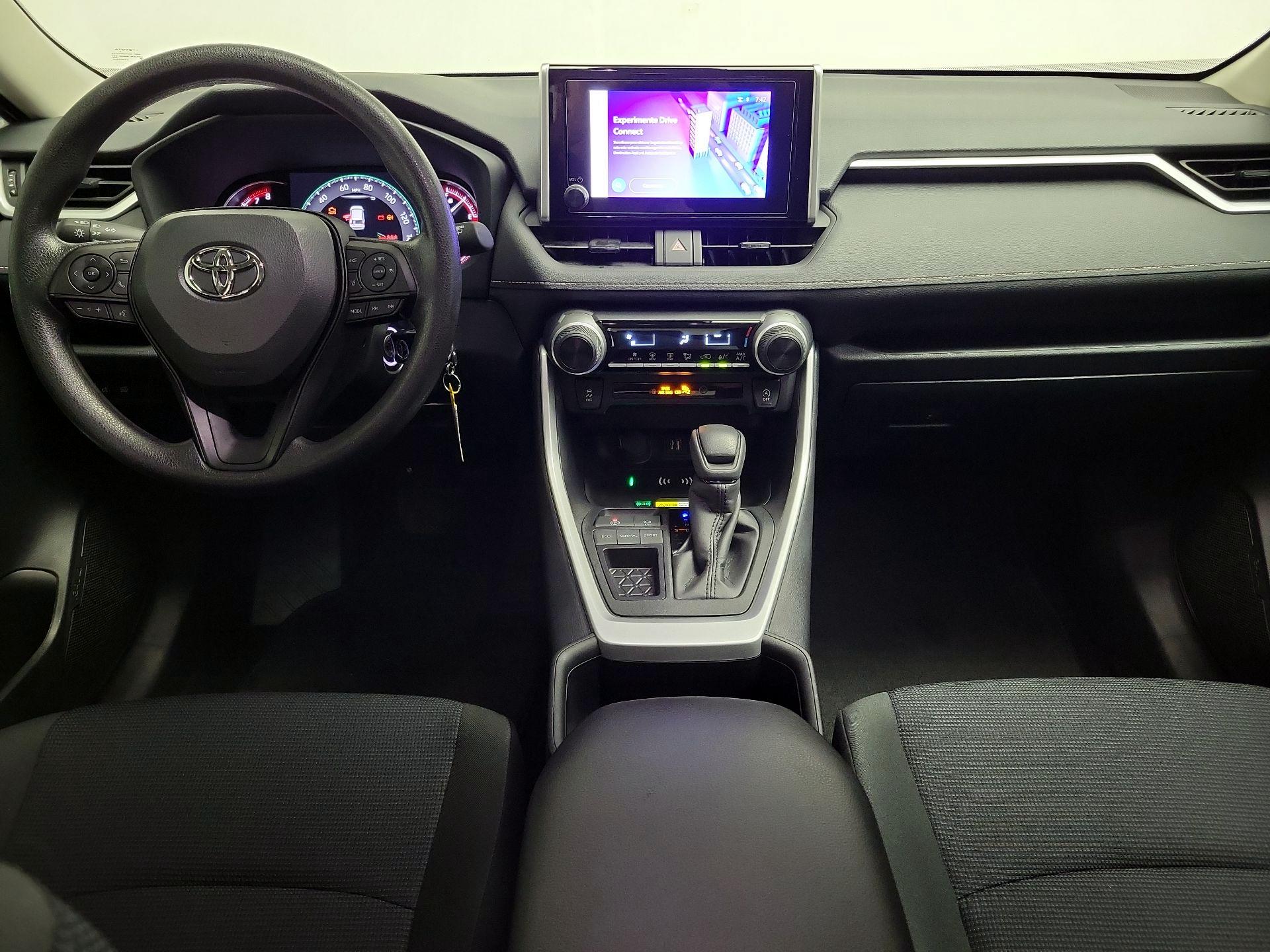 Thumbnail: 2025 Toyota RAV4 - 9