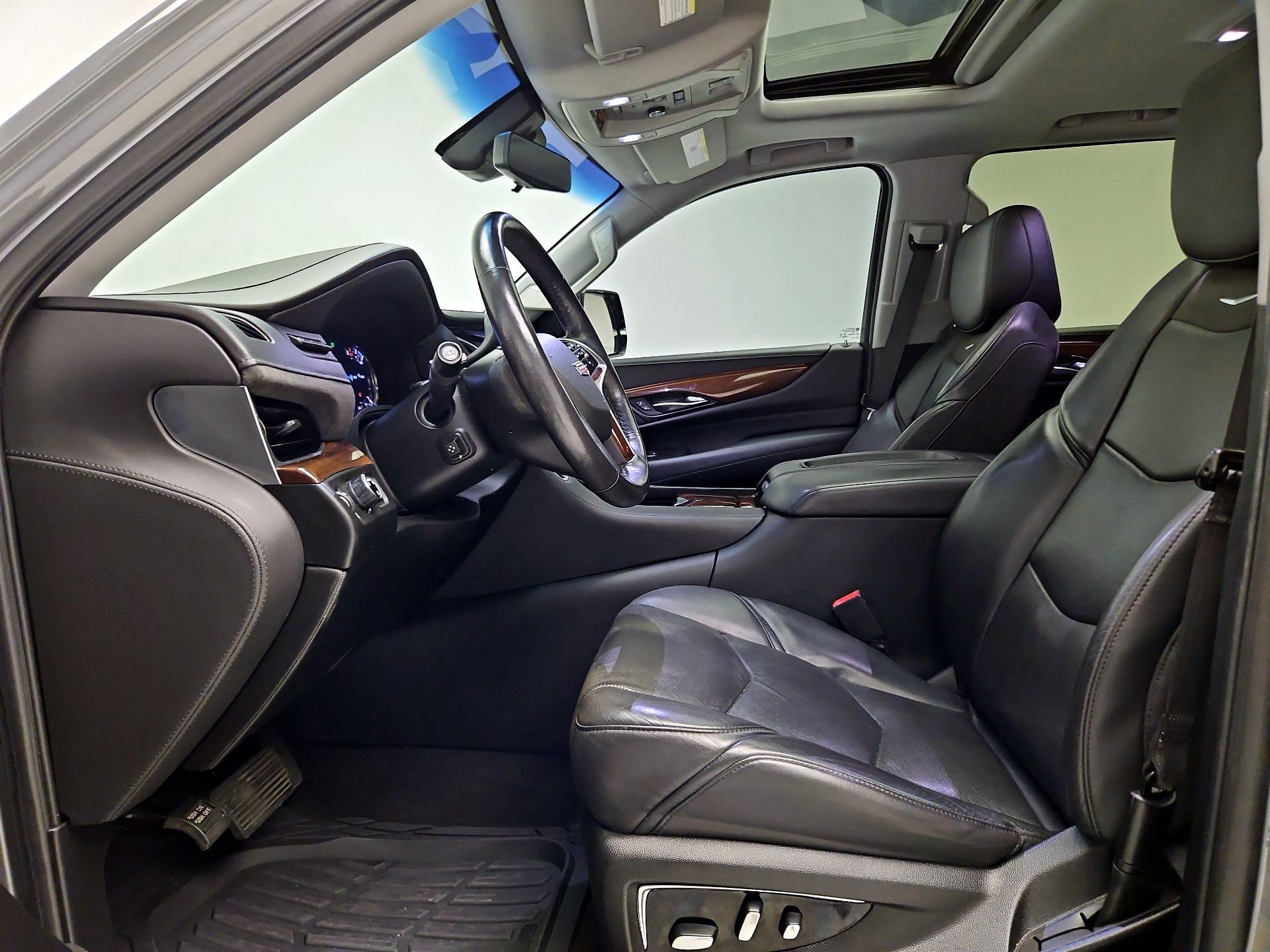 Thumbnail: 2020 Cadillac Escalade - 11