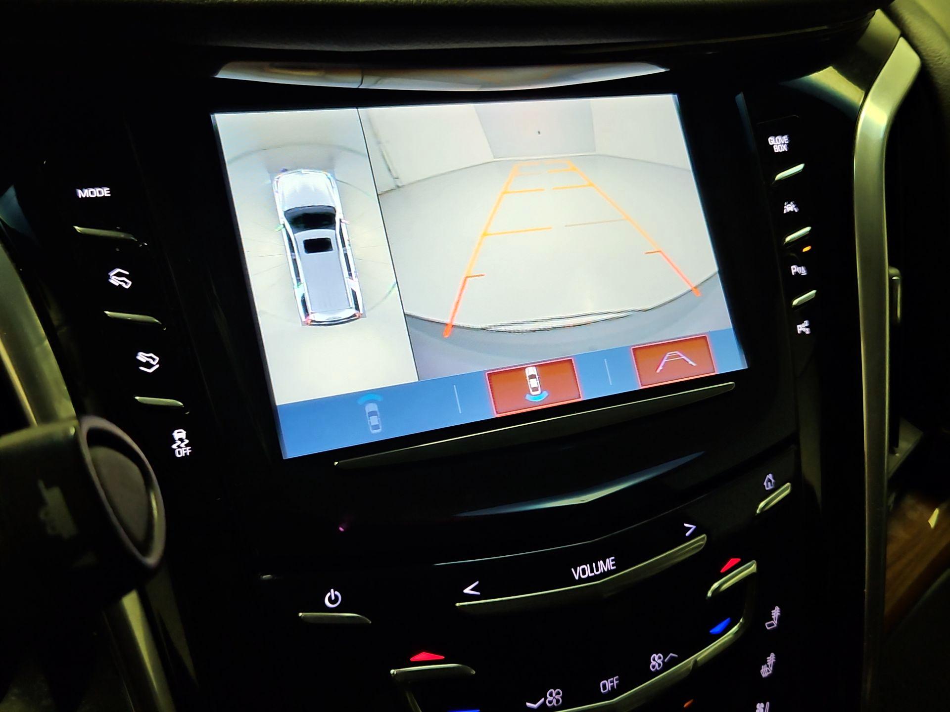 Thumbnail: 2020 Cadillac Escalade - 15