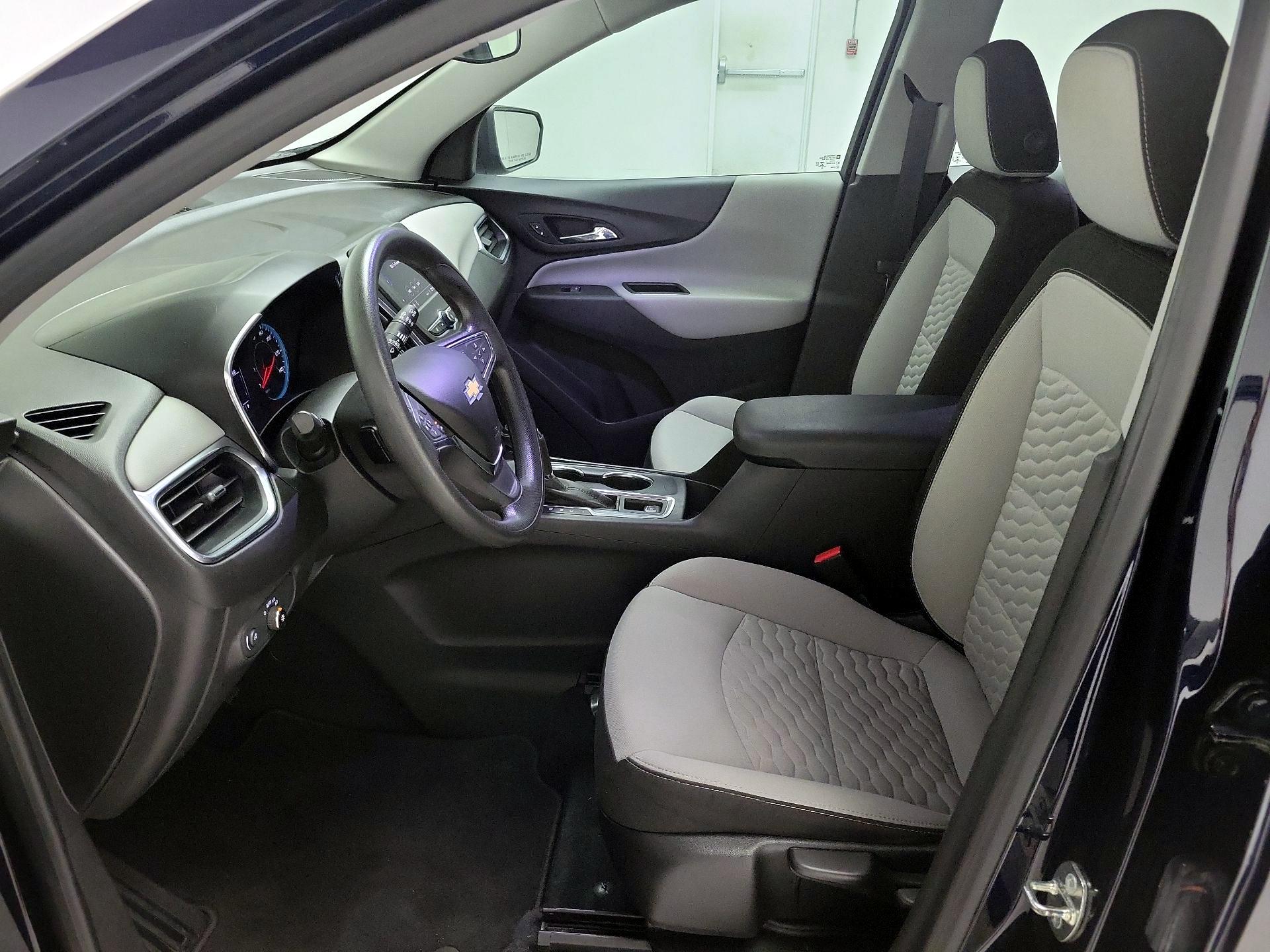 Thumbnail: 2020 Chevrolet Equinox - 11