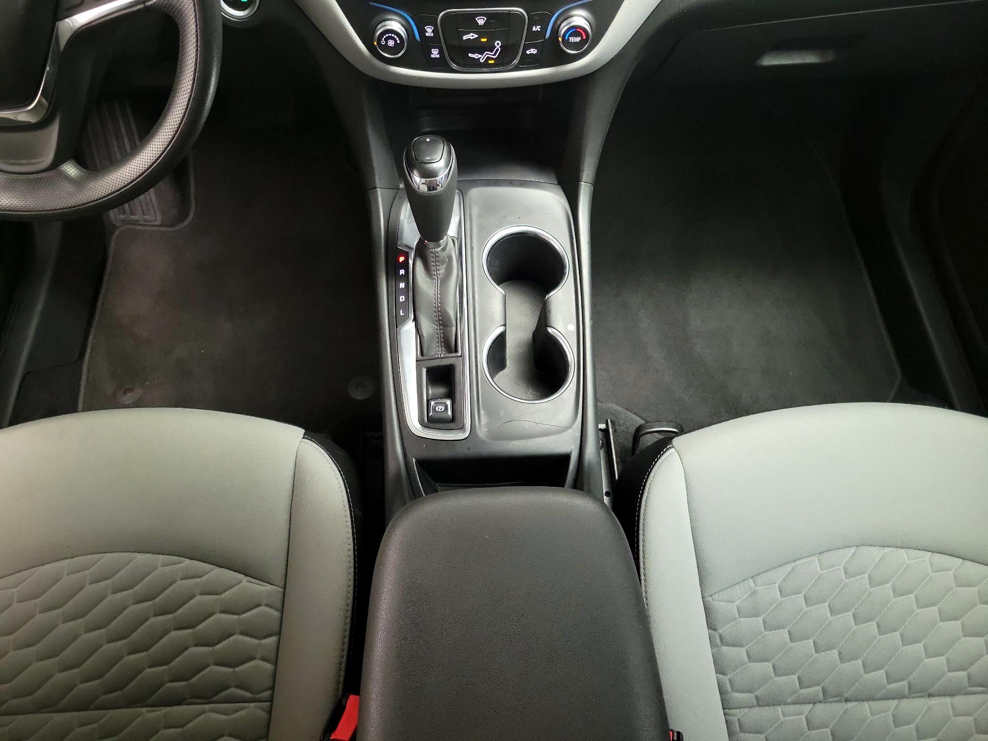 Thumbnail: 2020 Chevrolet Equinox - 17