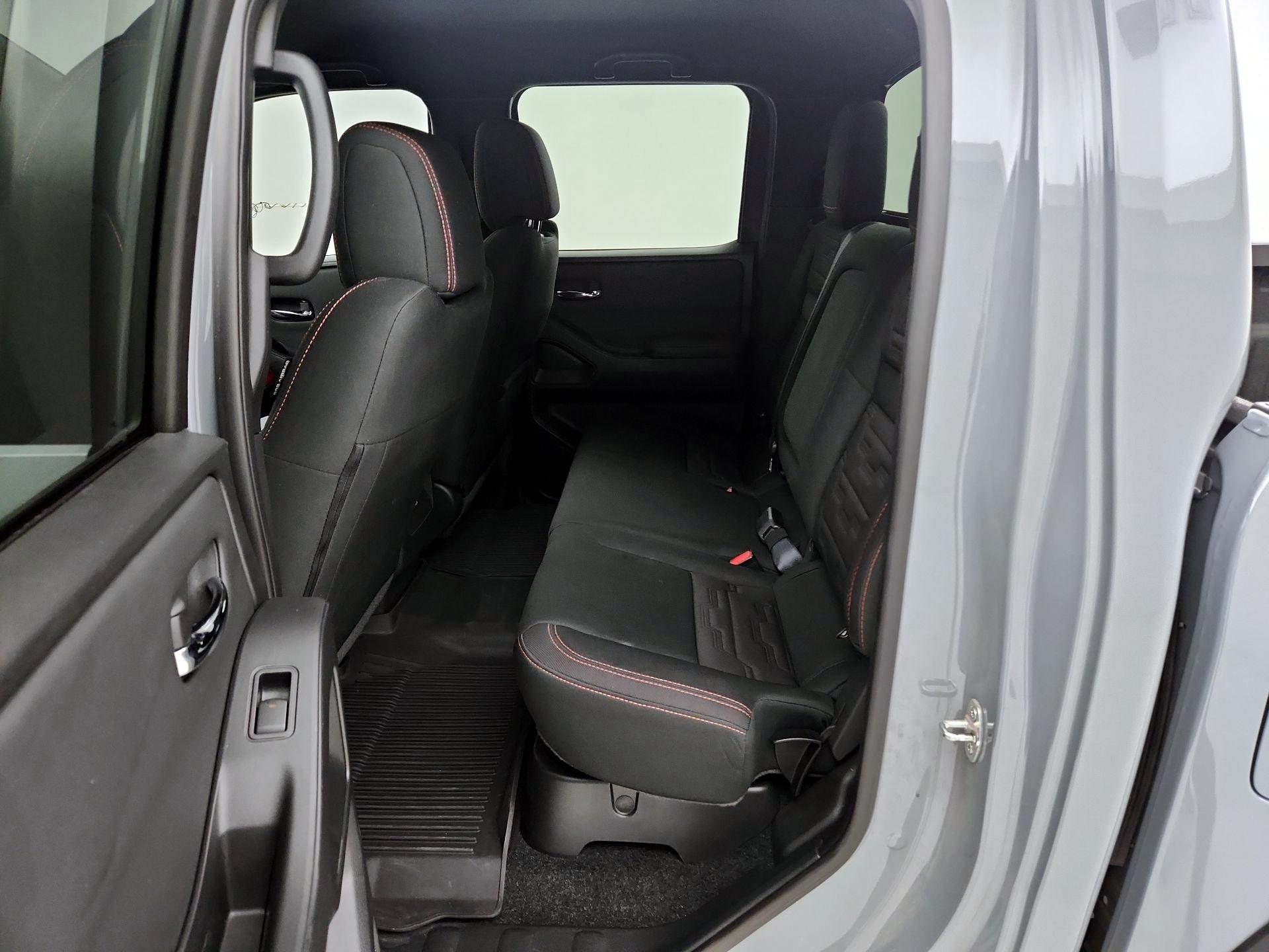 Thumbnail: 2024 Nissan Frontier - 18