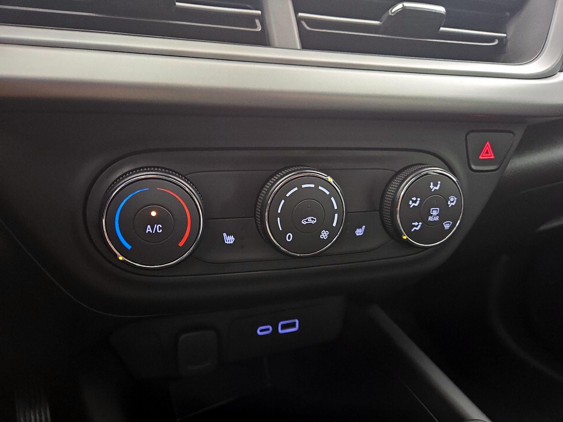 Thumbnail: 2025 Chevrolet Trax - 14