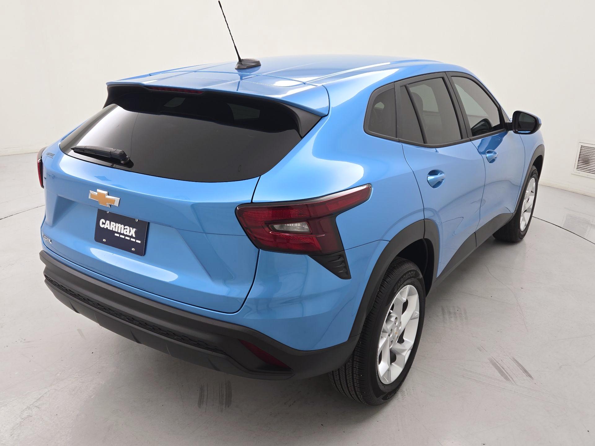 Thumbnail: 2025 Chevrolet Trax - 5