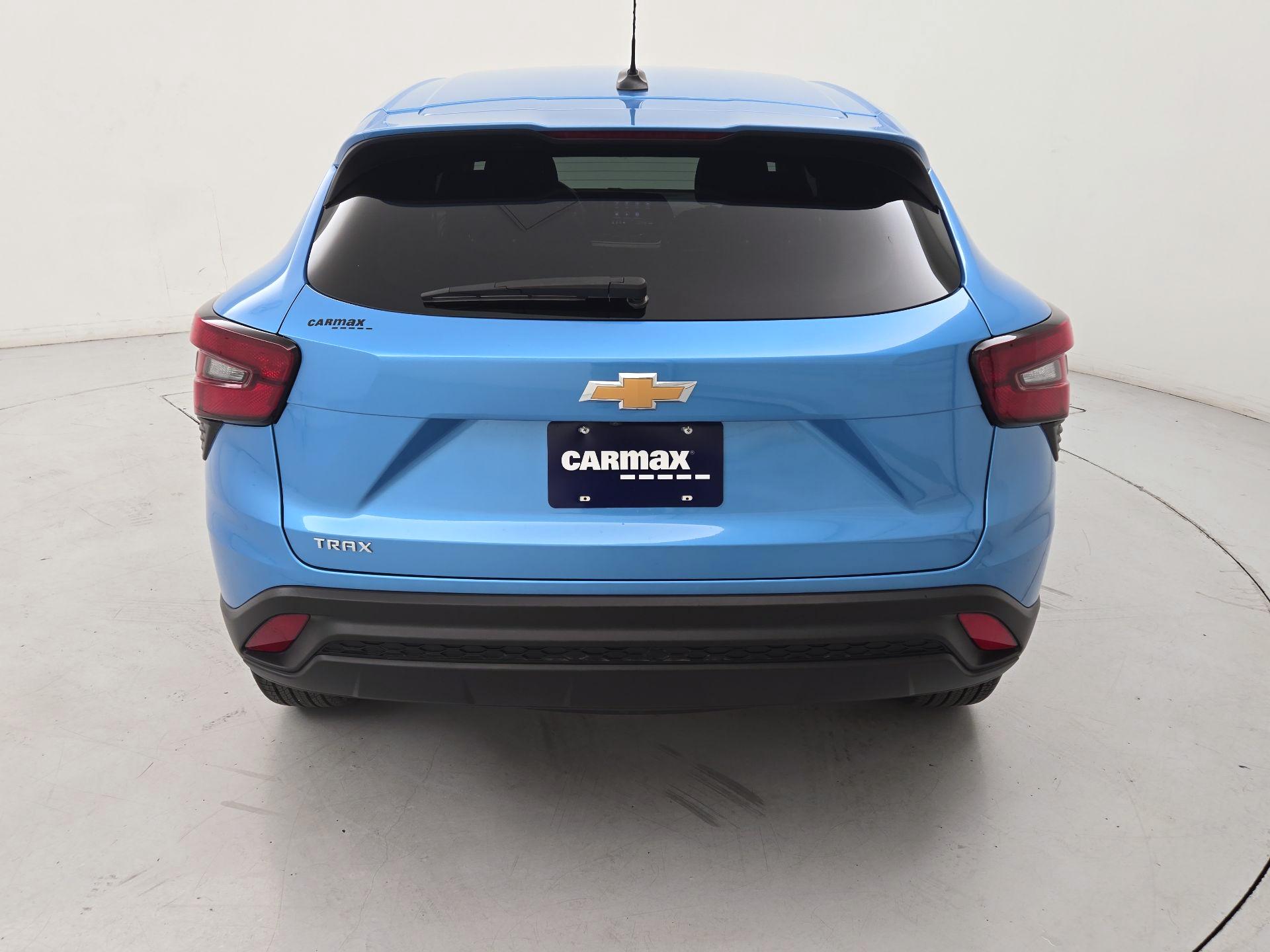Thumbnail: 2025 Chevrolet Trax - 6