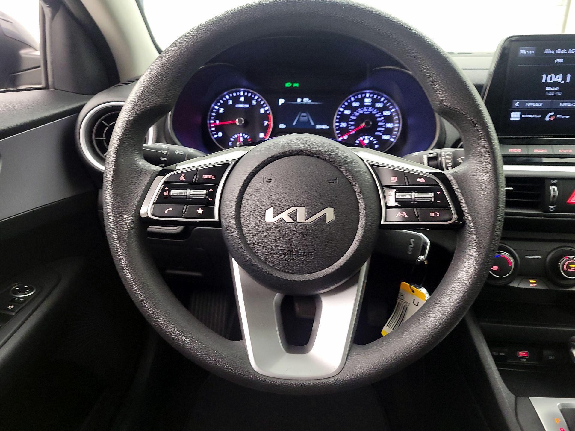 Thumbnail: 2024 Kia Forte - 10