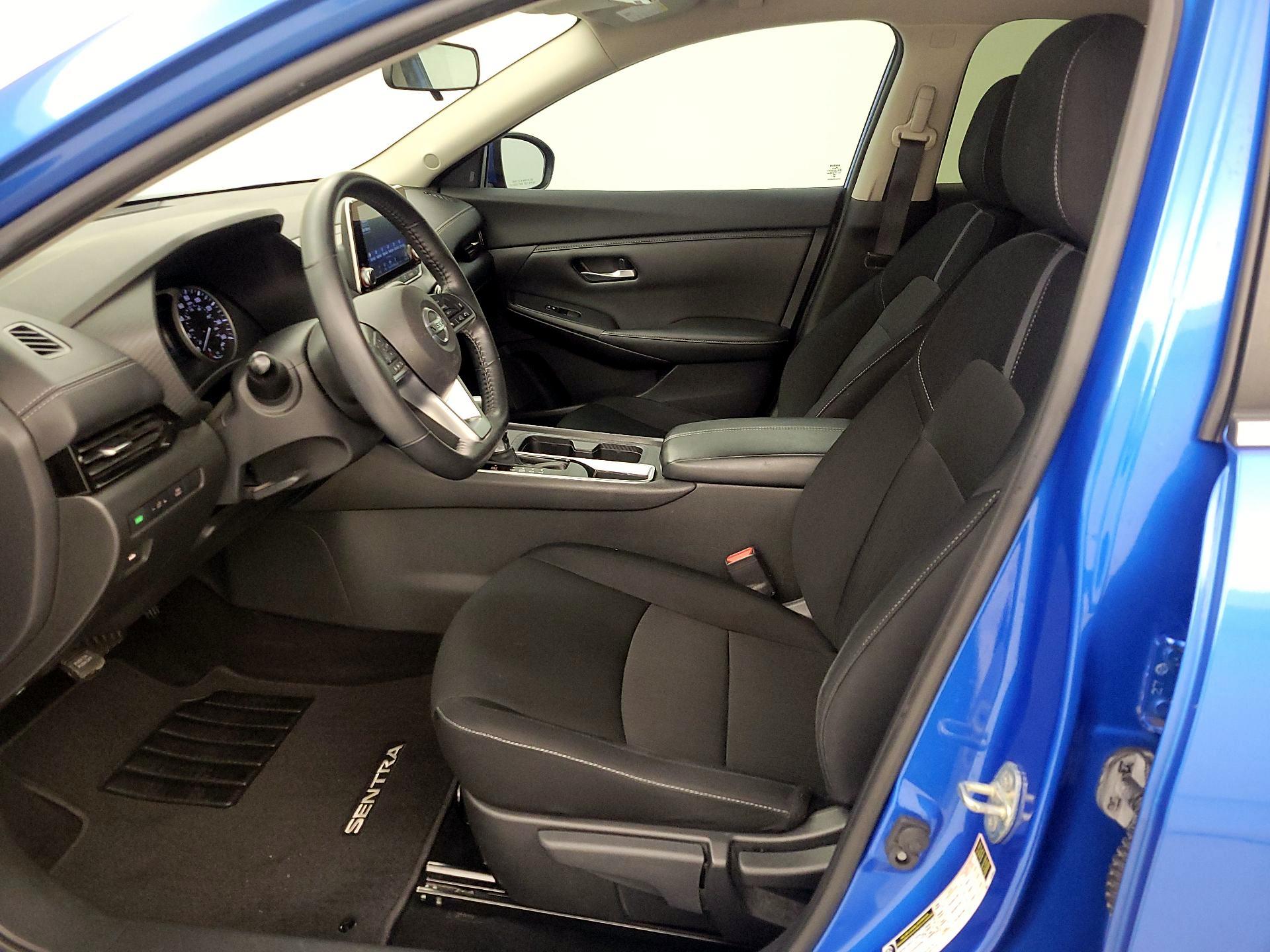 Thumbnail: 2022 Nissan Sentra - 11